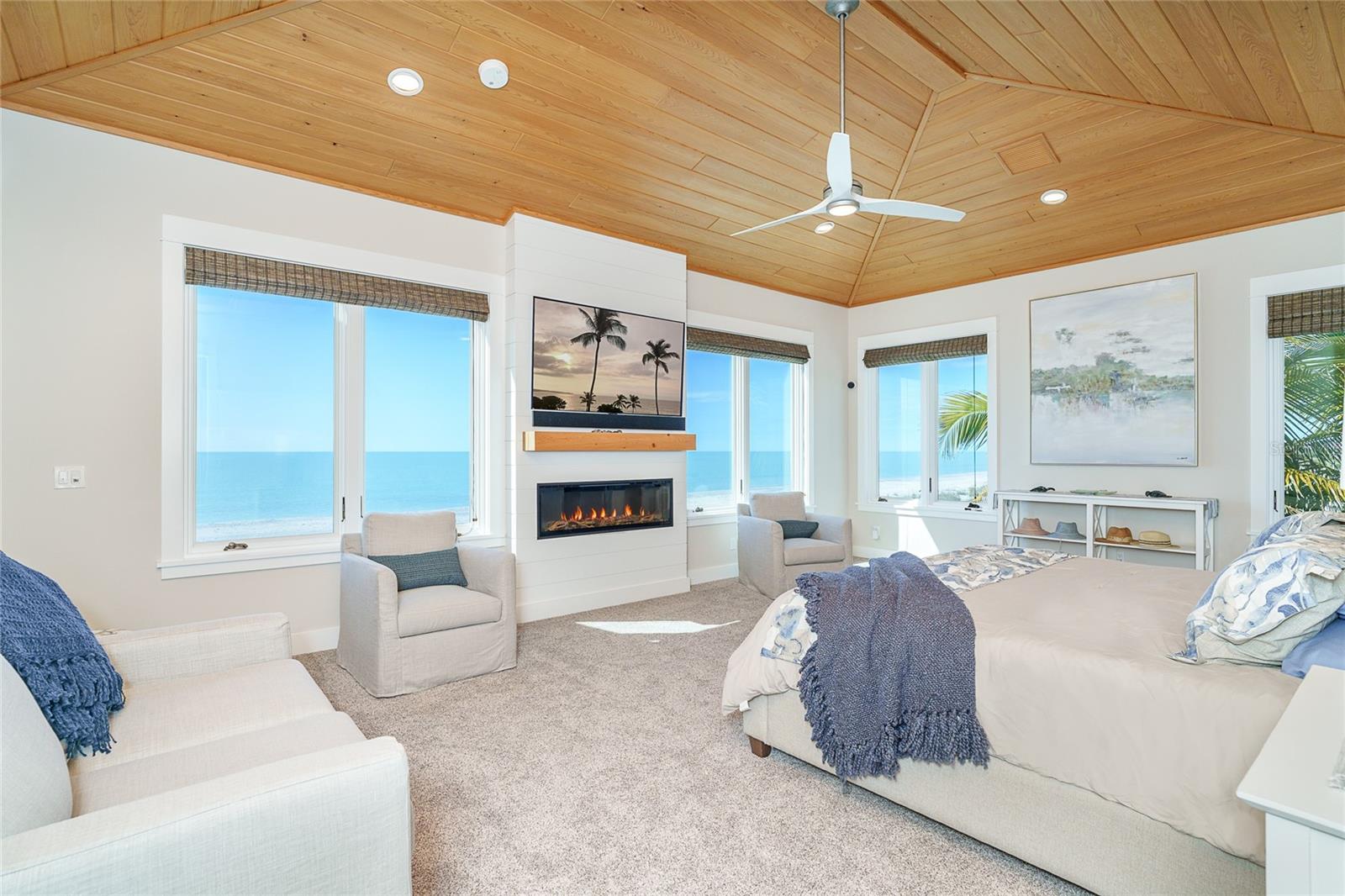 D6146116 Property Photo