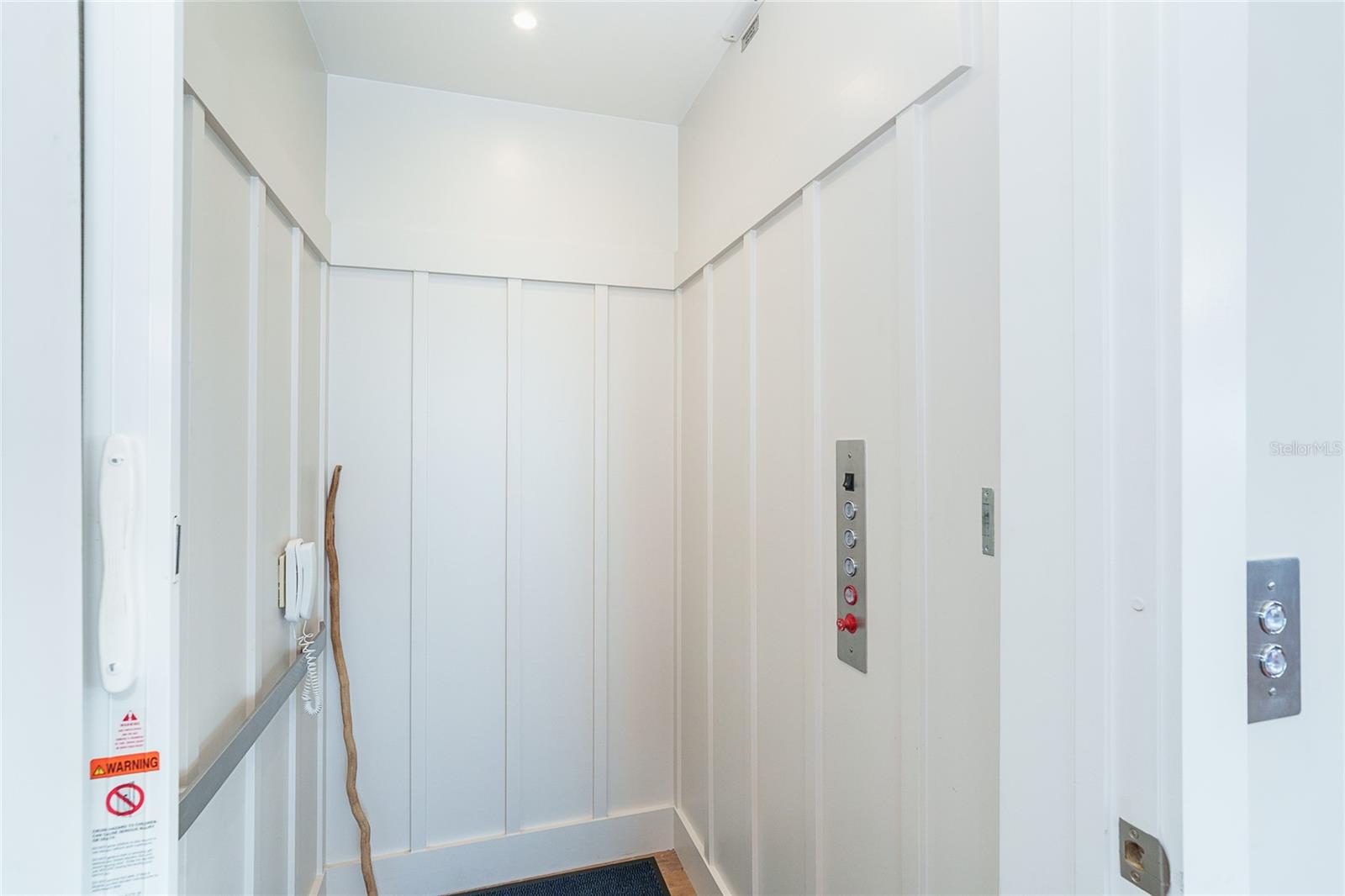 D6146116 Property Photo