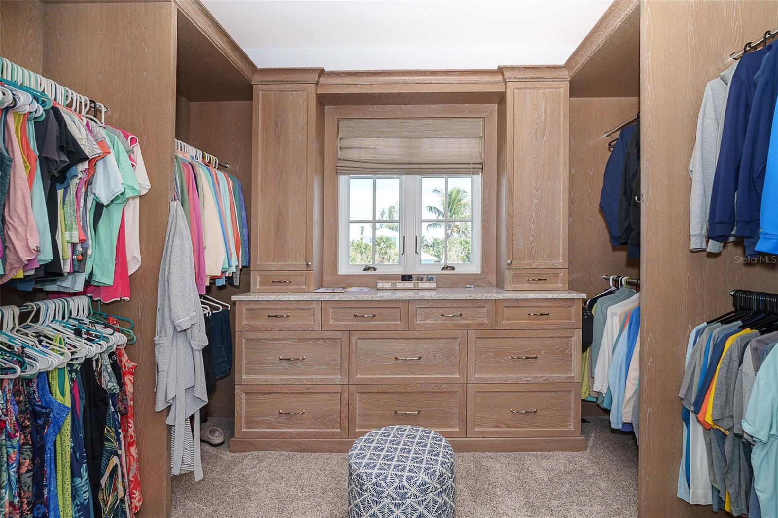 D6146116 Property Photo