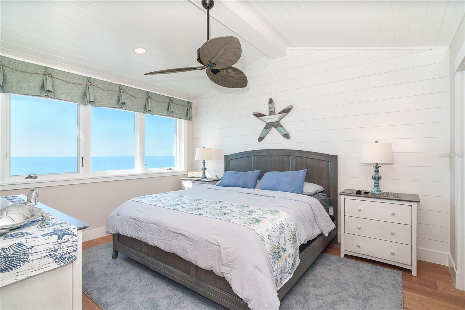 D6146116 Property Photo