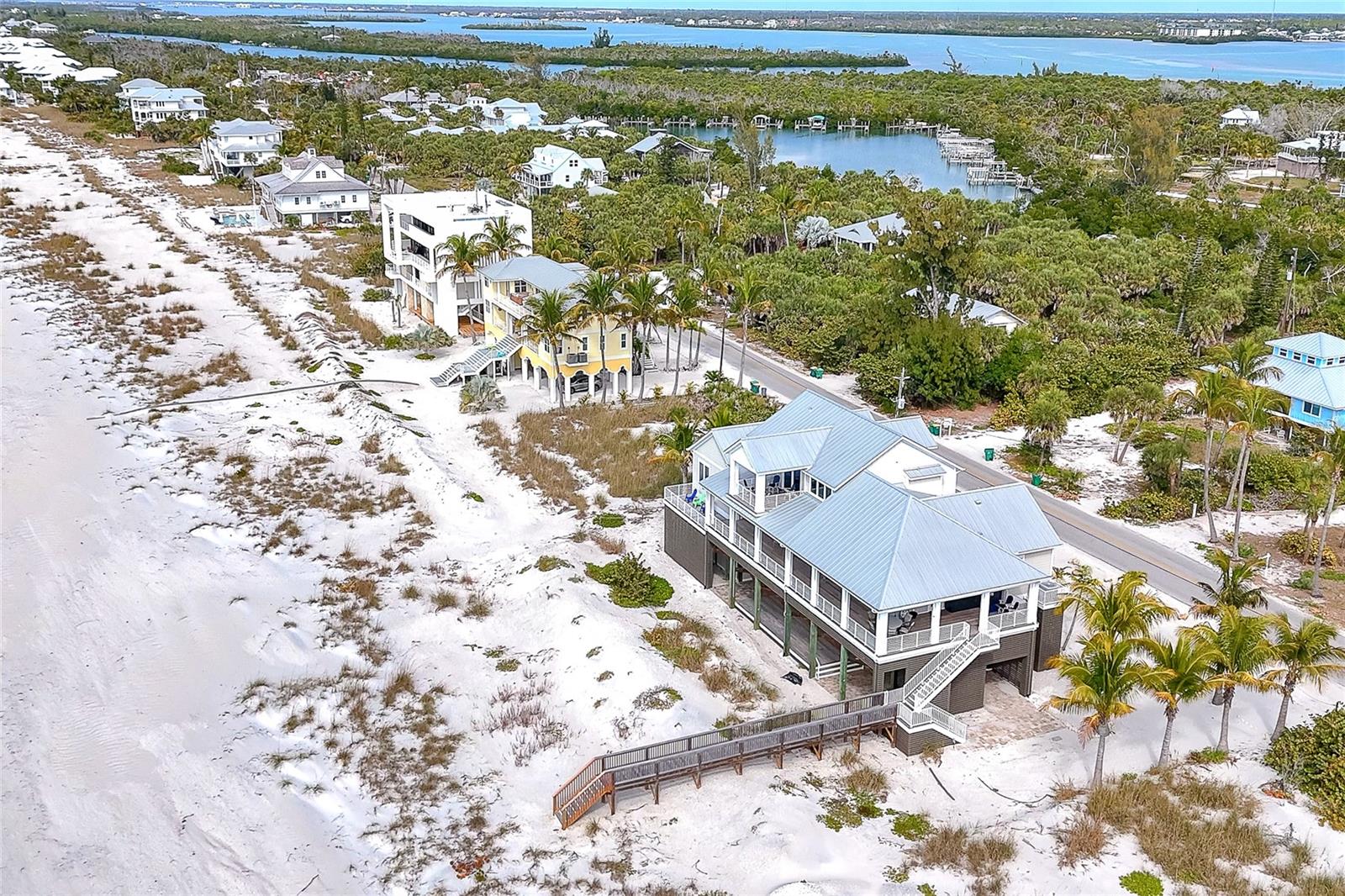 D6146116 Property Photo