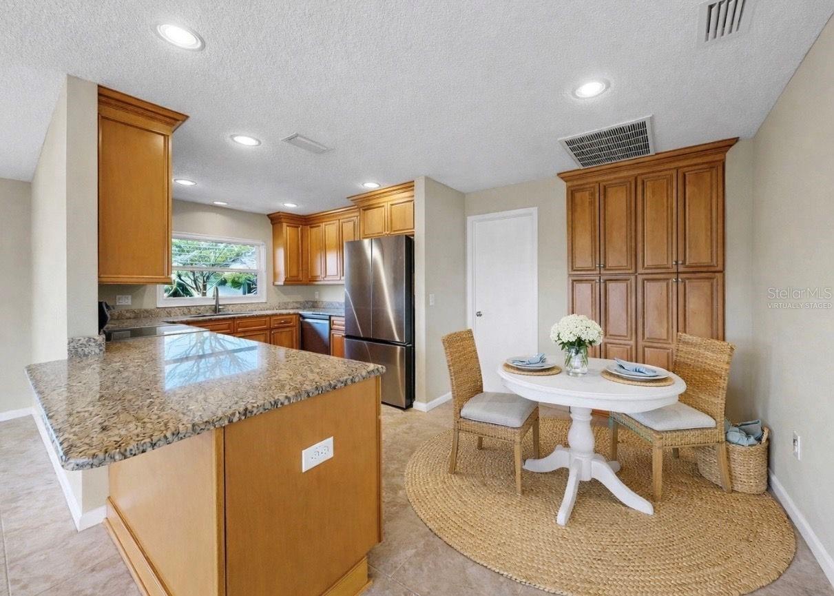 Virtually Staged Breakfast Nook