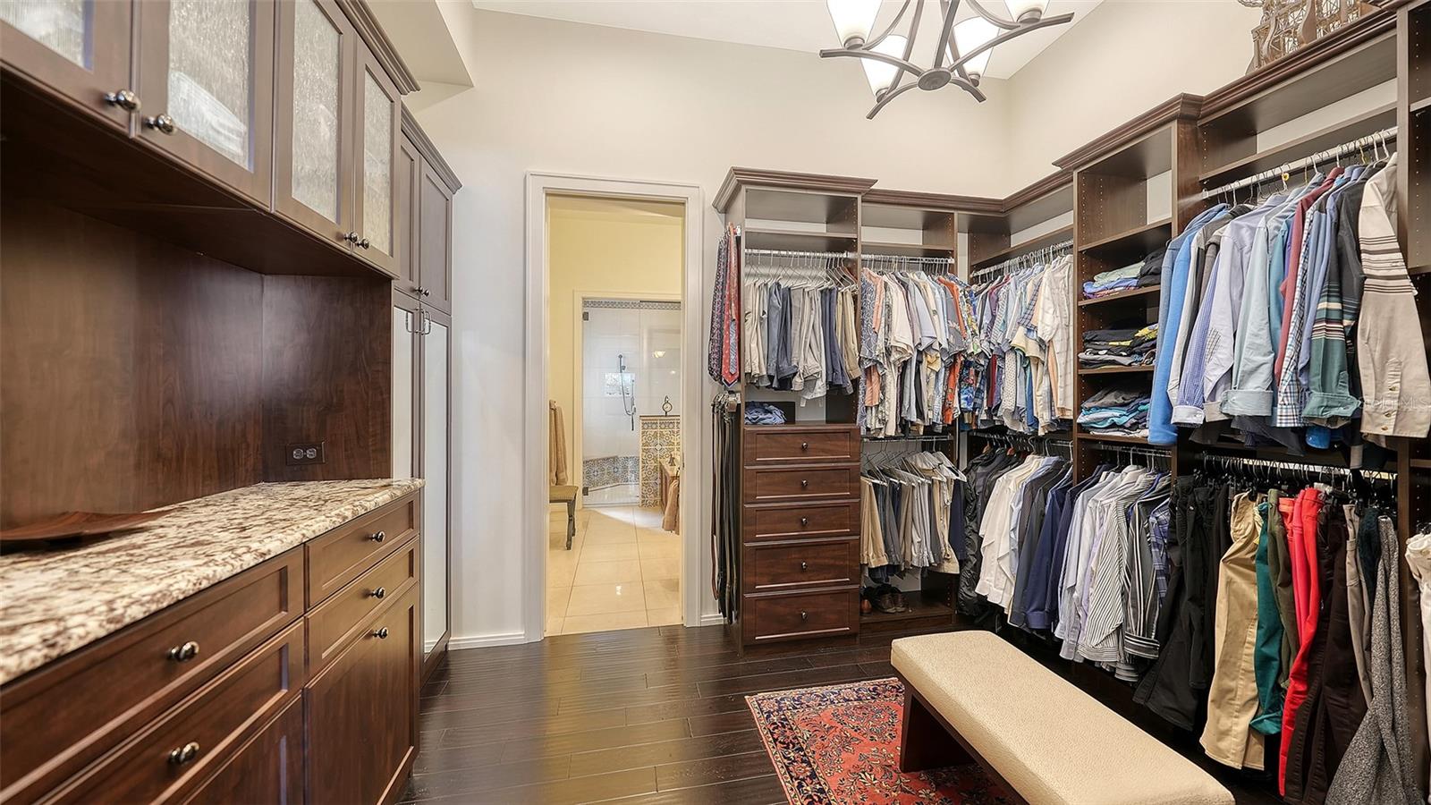 A4682051 Property Photo