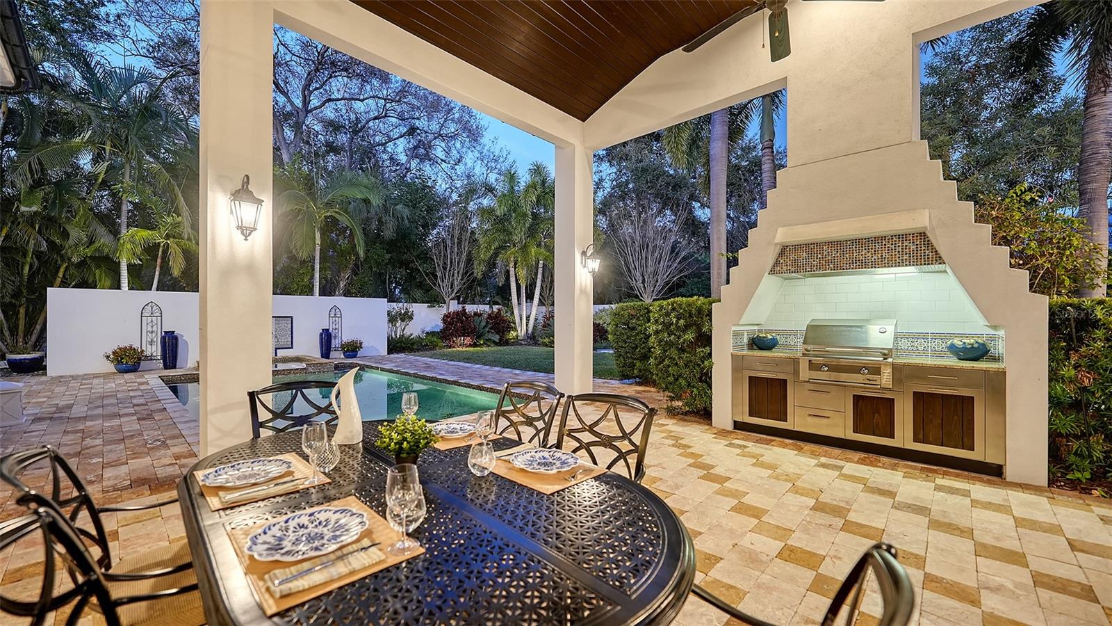 A4682051 Property Photo