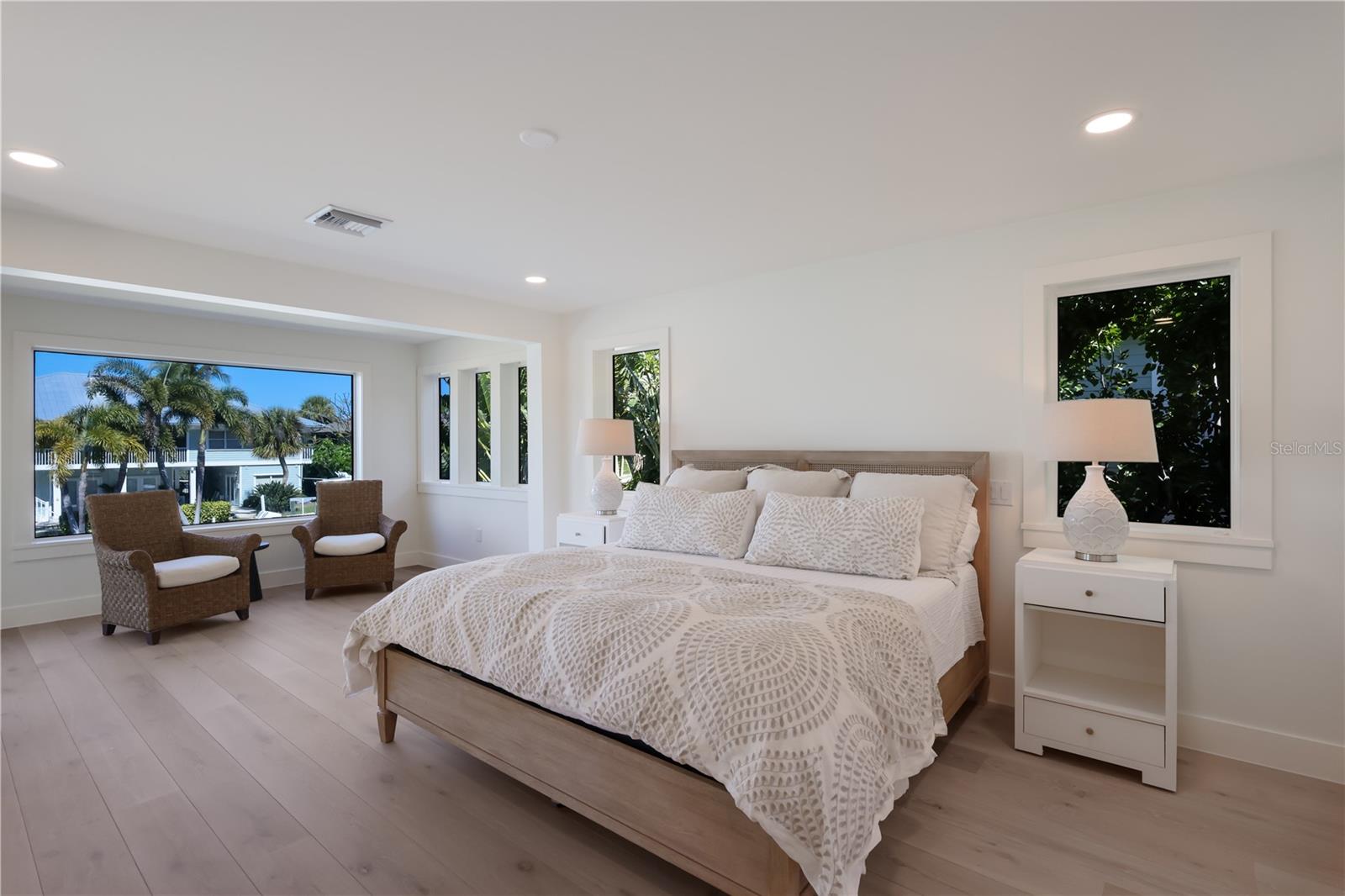 D6146117 Property Photo