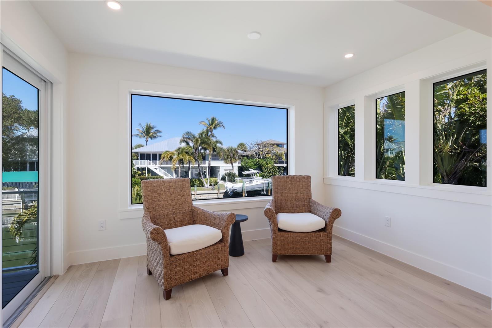 D6146117 Property Photo