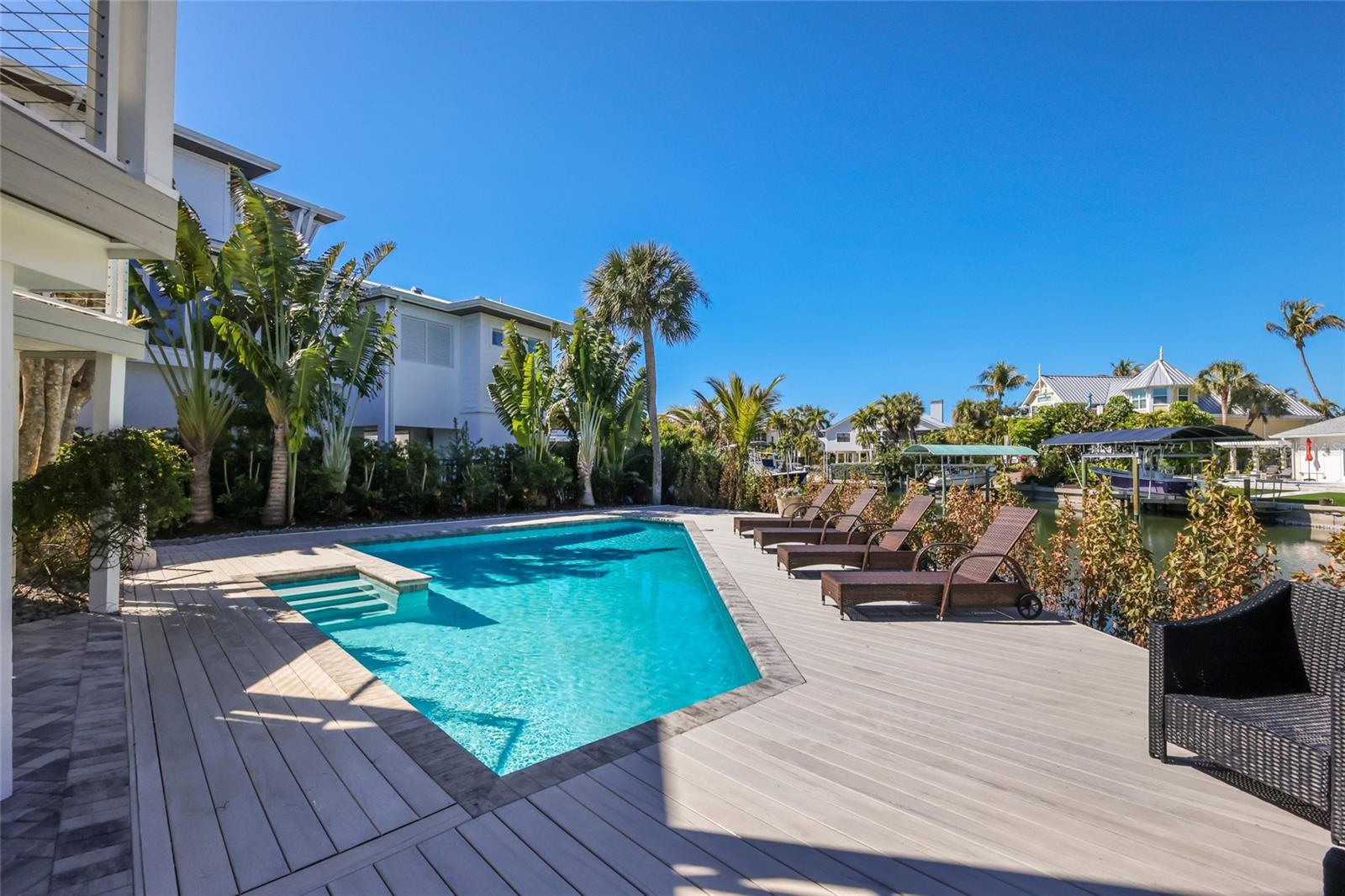 D6146117 Property Photo