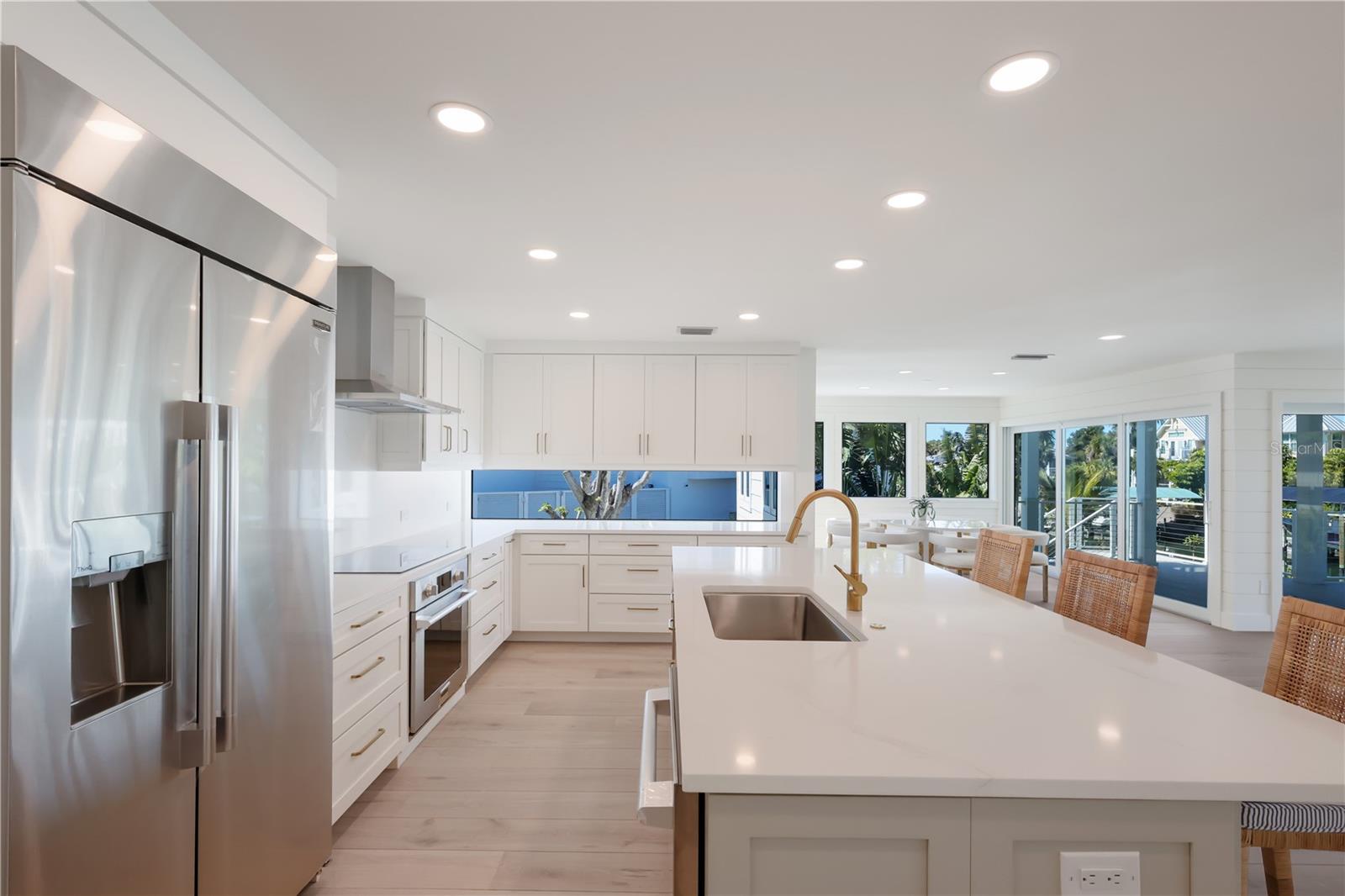 D6146117 Property Photo