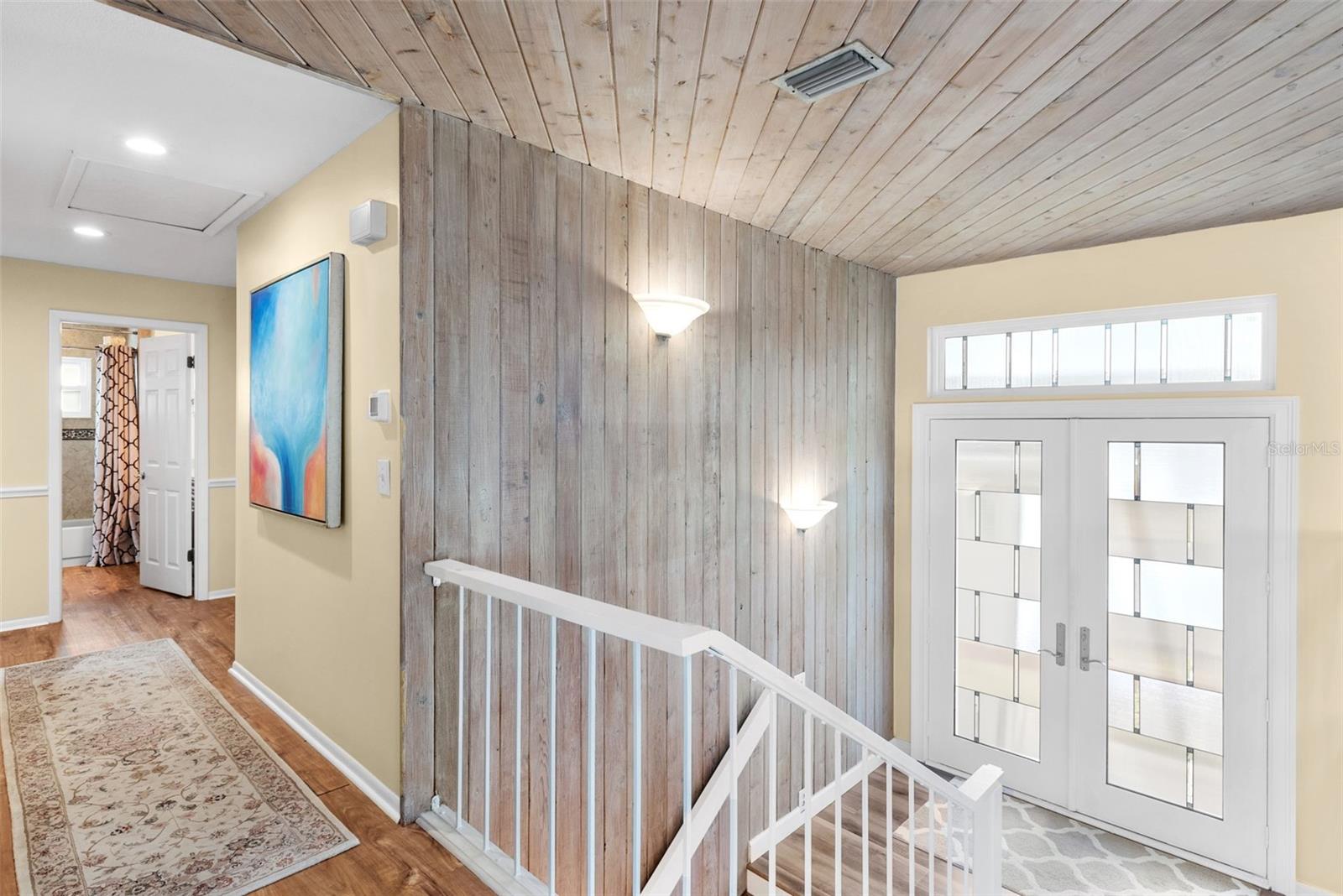 Hallway to 2nd Bedroom and Primary Bedroom