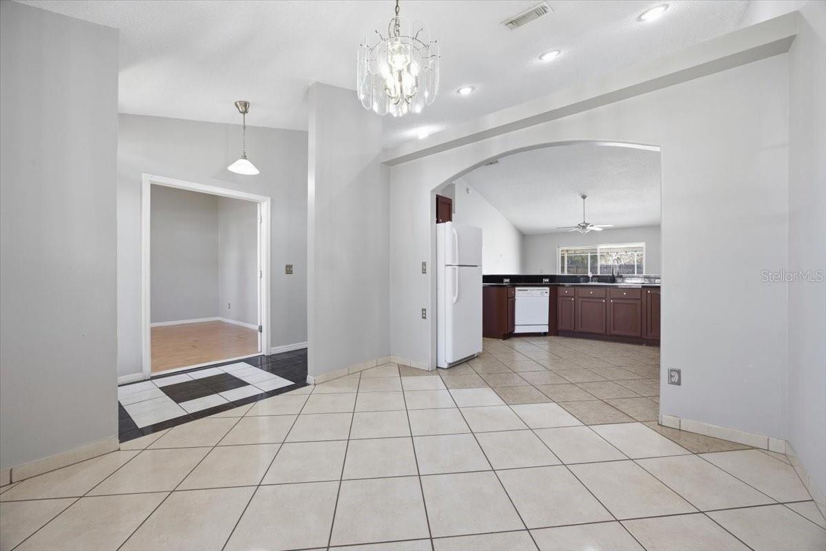 364 NEVADA LOOP RD, DAVENPORT, FL, 33897