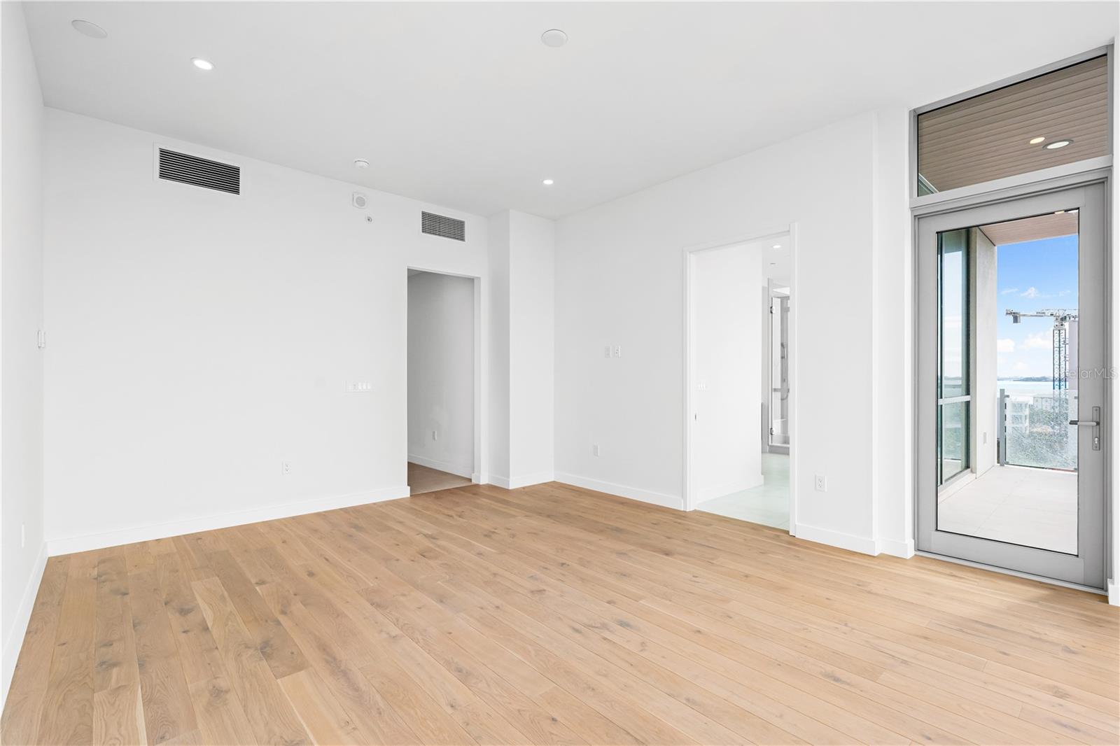 A4682068 Property Photo