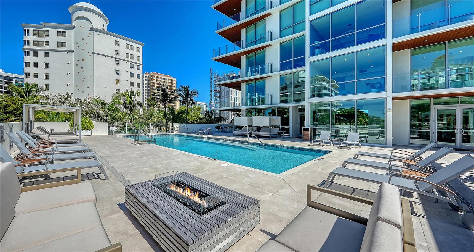 A4682068 Property Photo