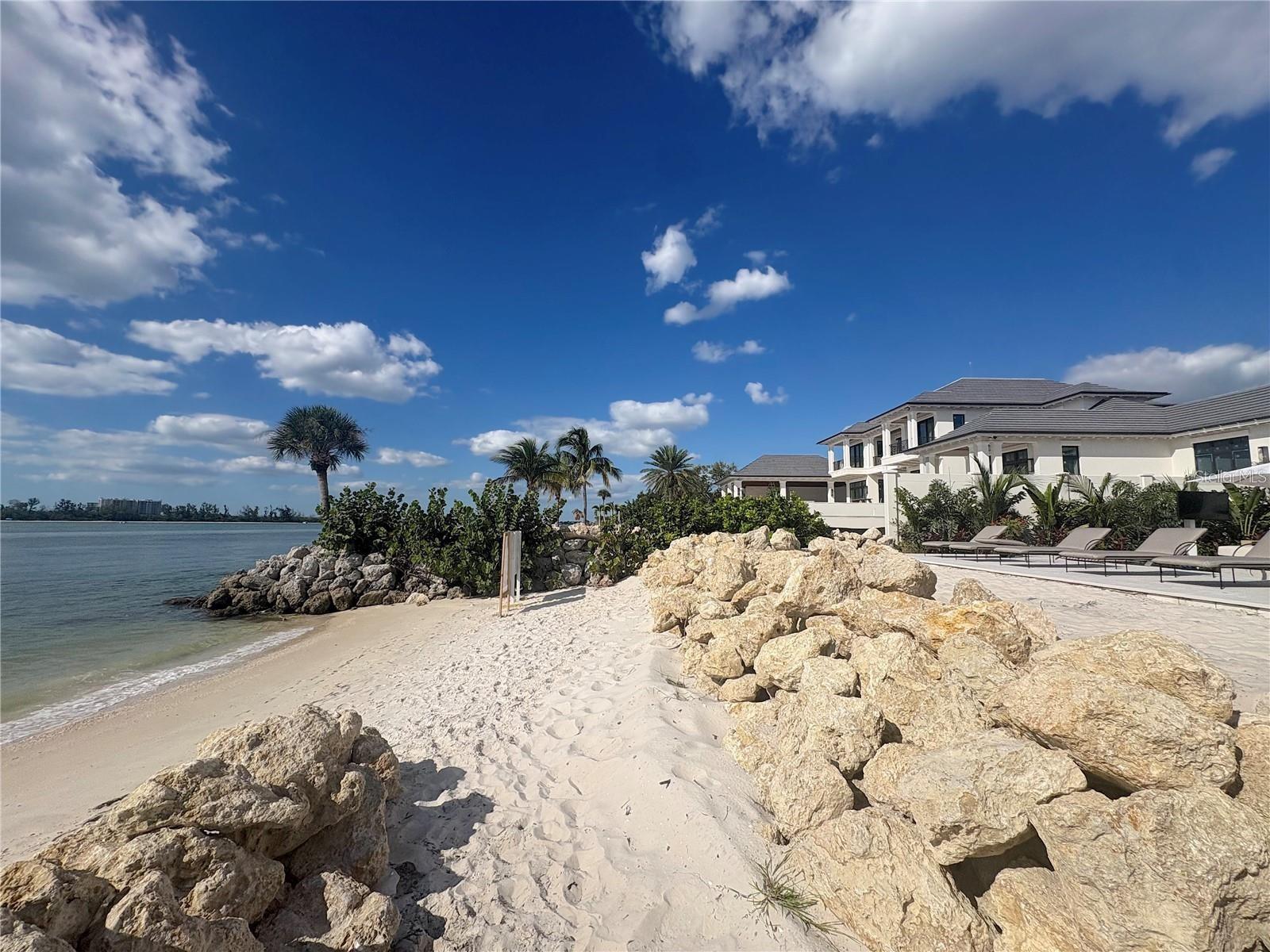 A4682070 Property Photo