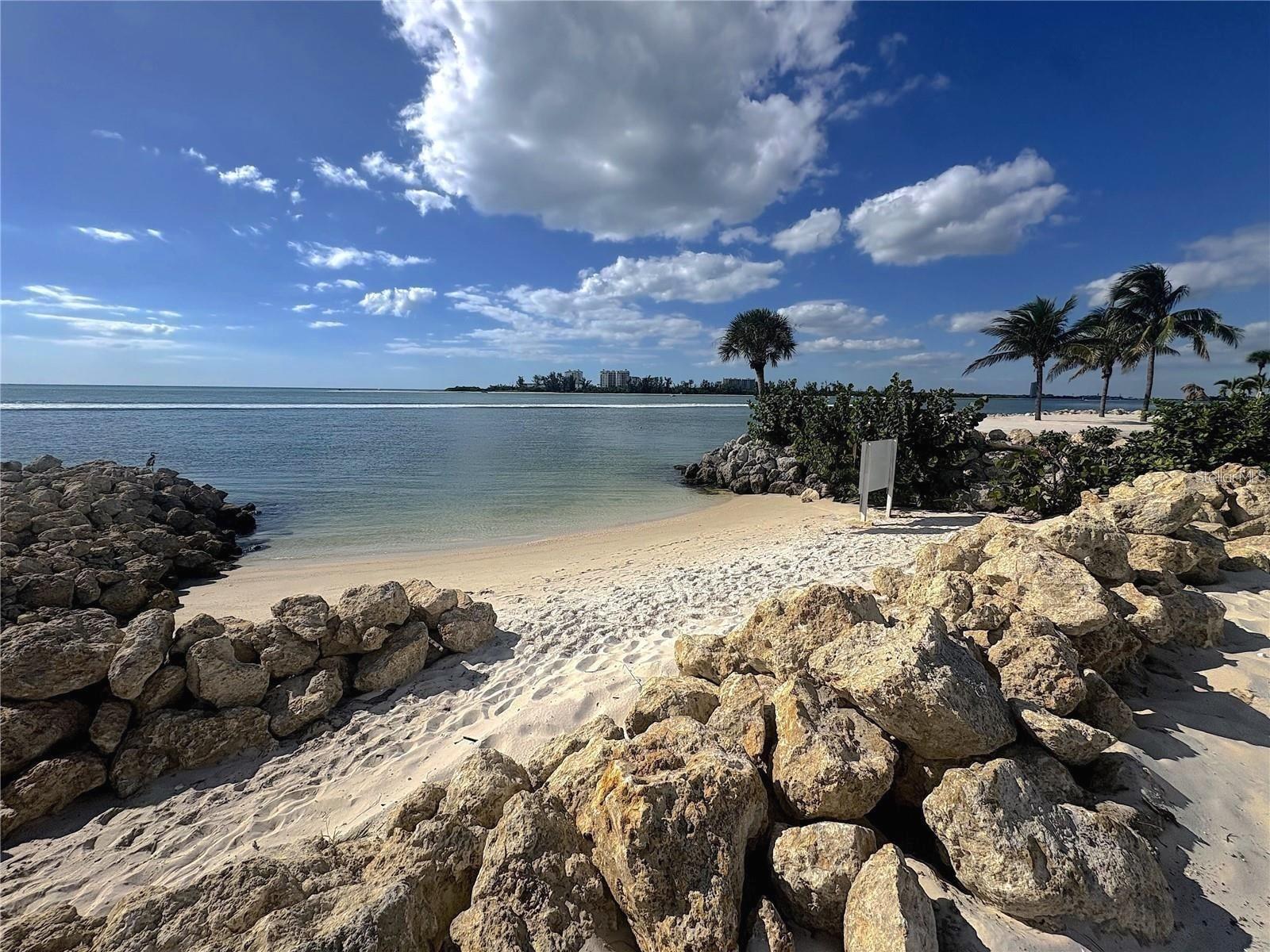 A4682070 Property Photo