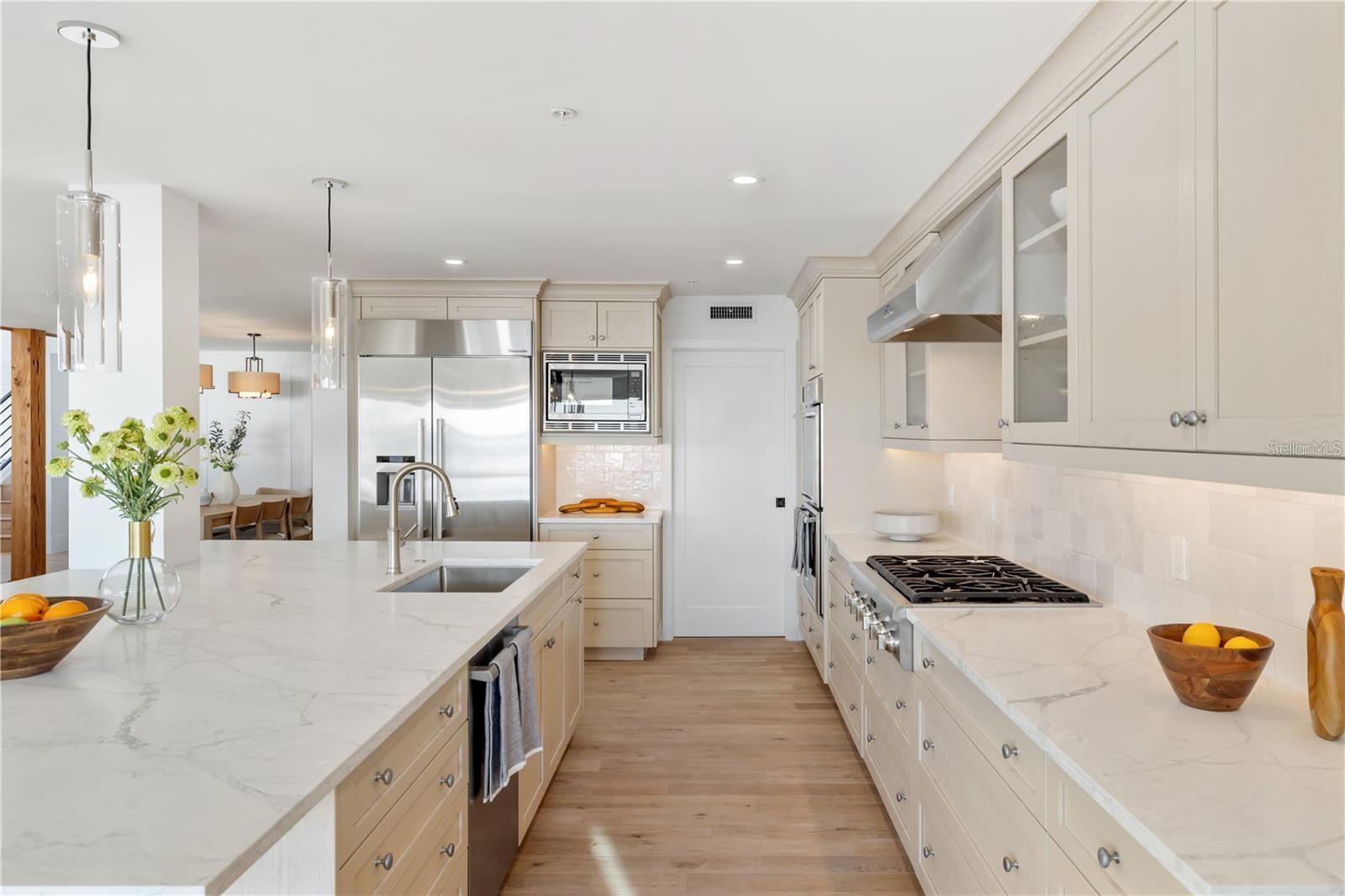 A4682070 Property Photo