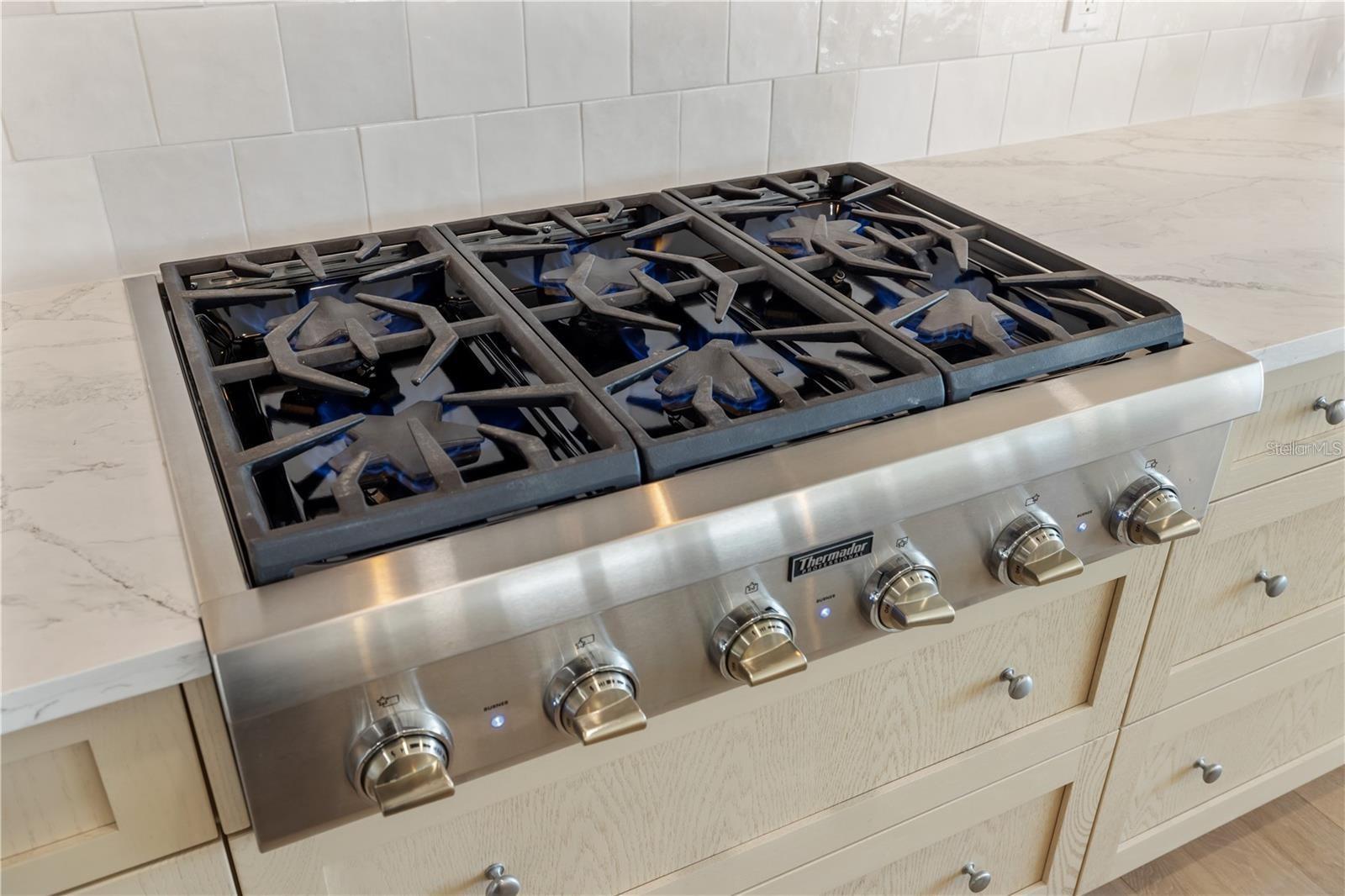 A4682070 Property Photo