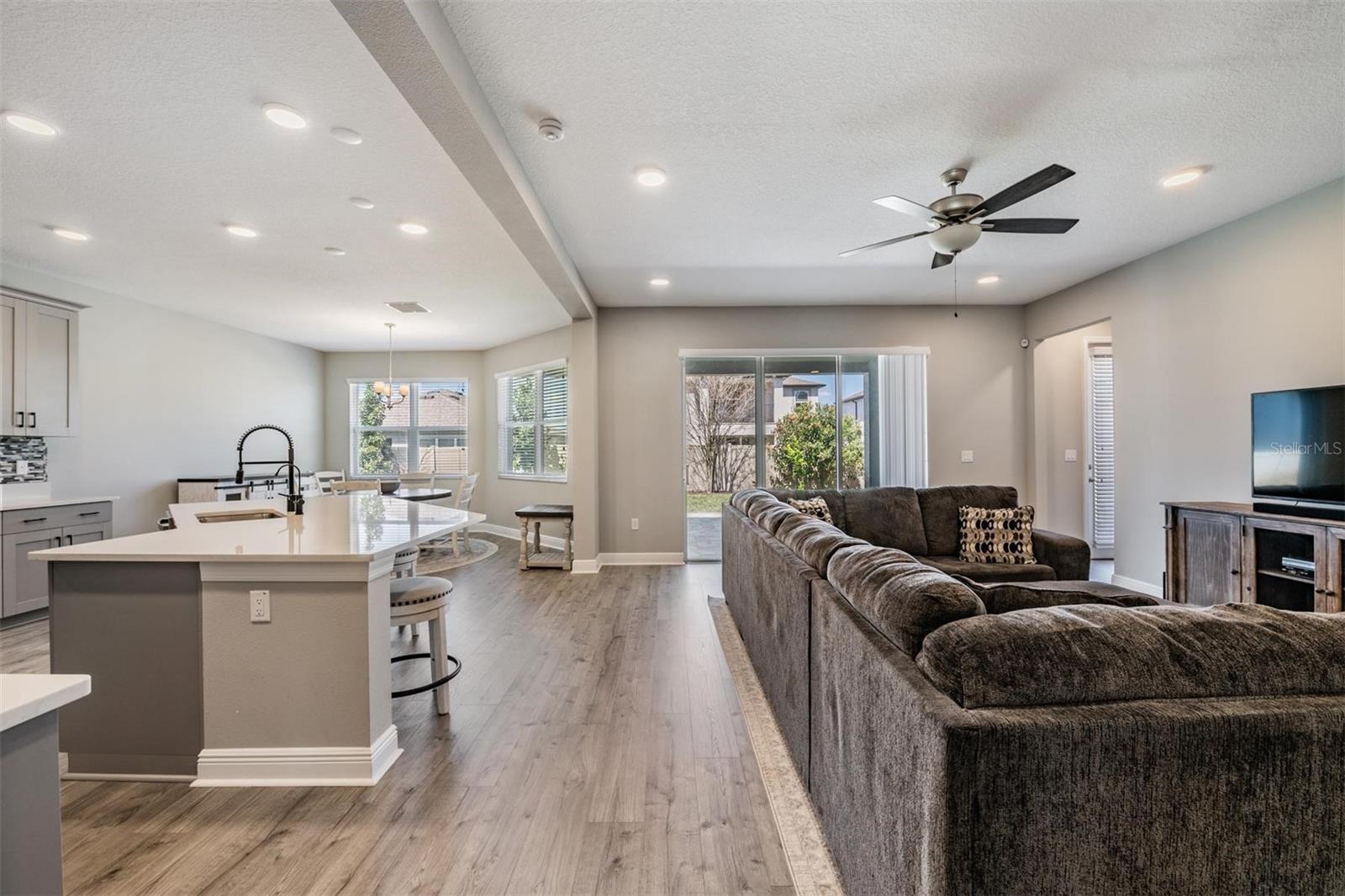 33115 SYCAMORE LEAF DR, WESLEY CHAPEL, FL, 33545