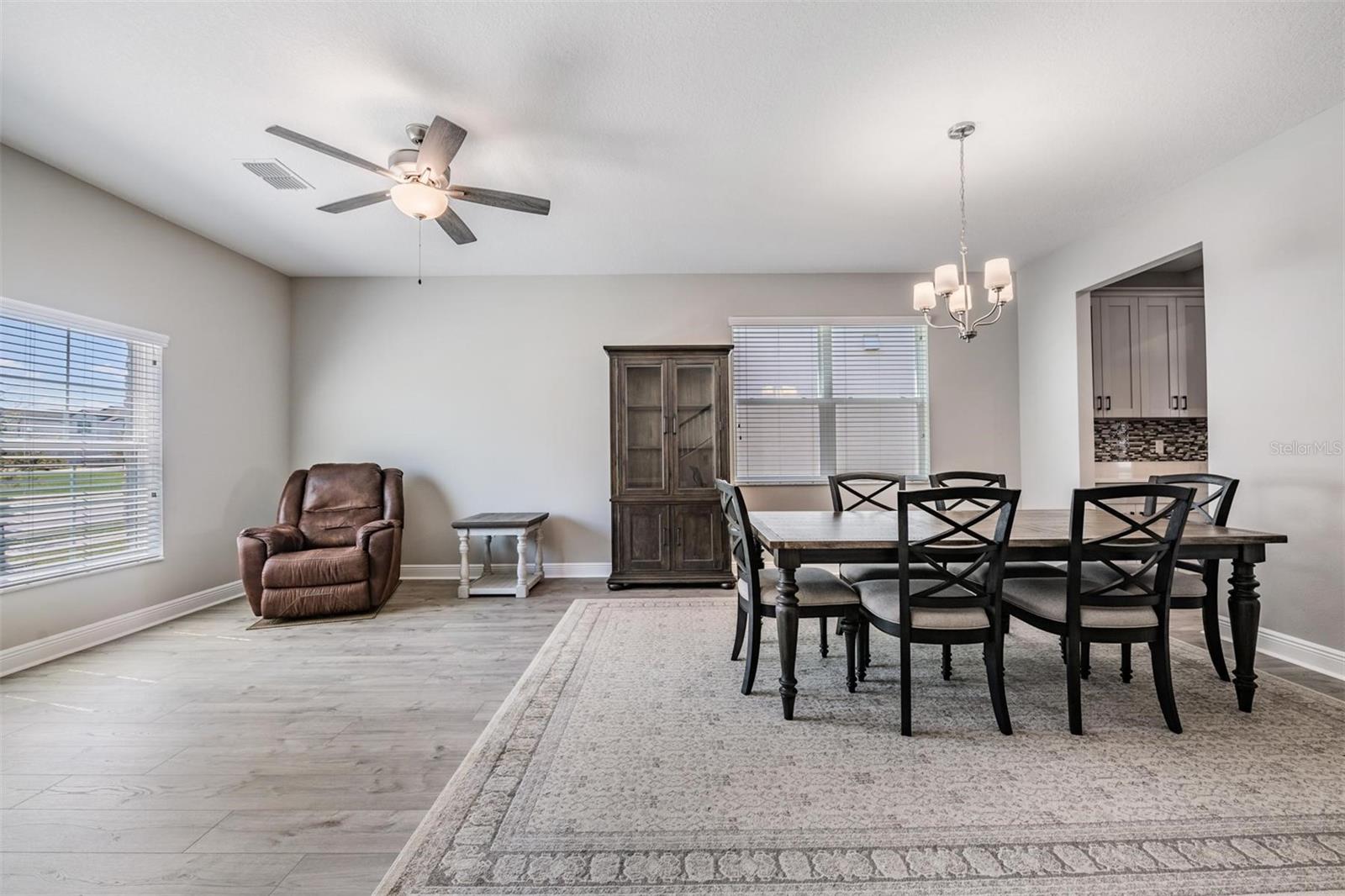 33115 SYCAMORE LEAF DR, WESLEY CHAPEL, FL, 33545