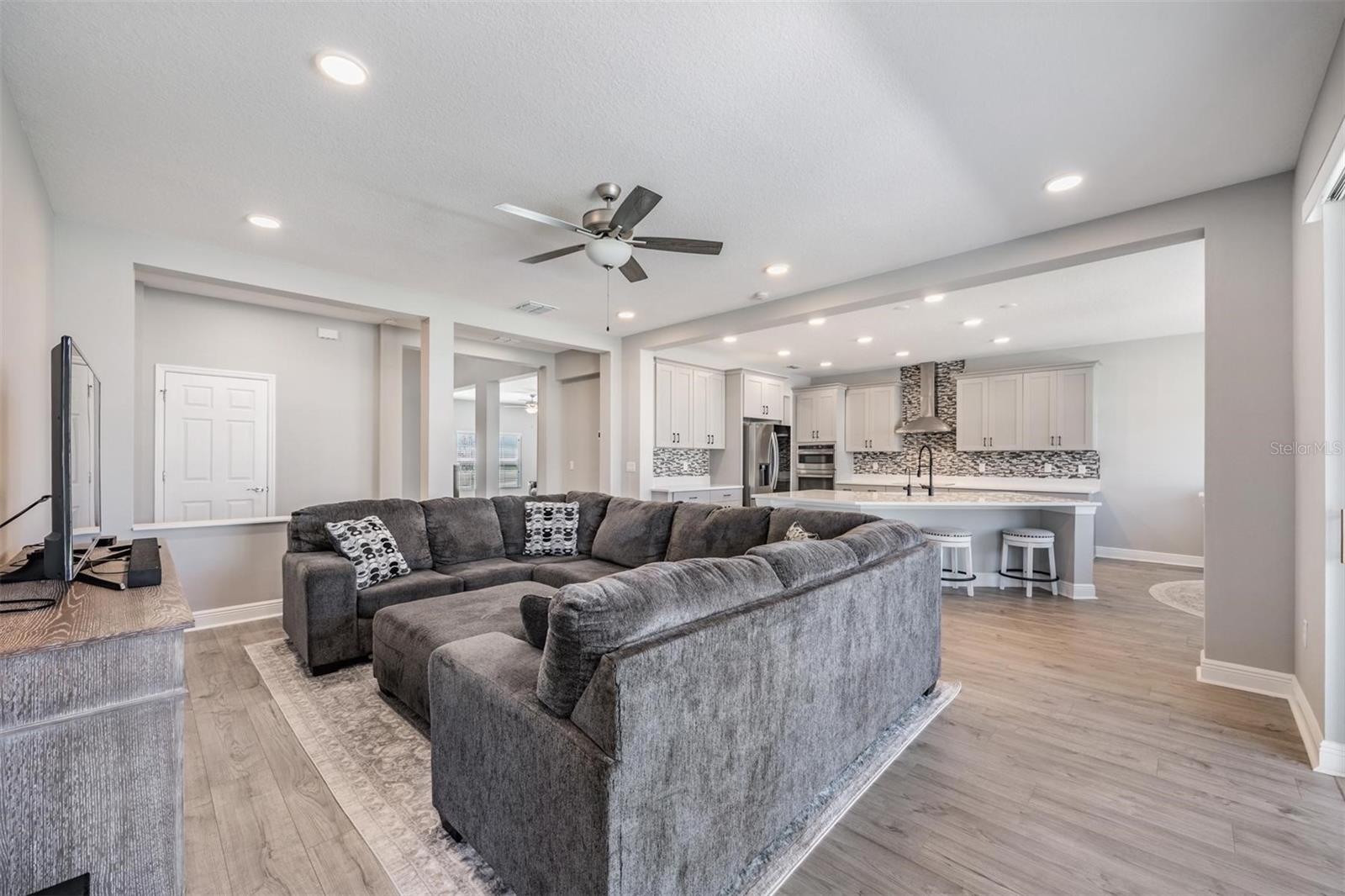 33115 SYCAMORE LEAF DR, WESLEY CHAPEL, FL, 33545