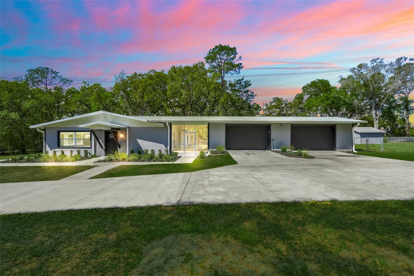 311 GRIFFIN VIEW DR, LADY LAKE, FL, 32159