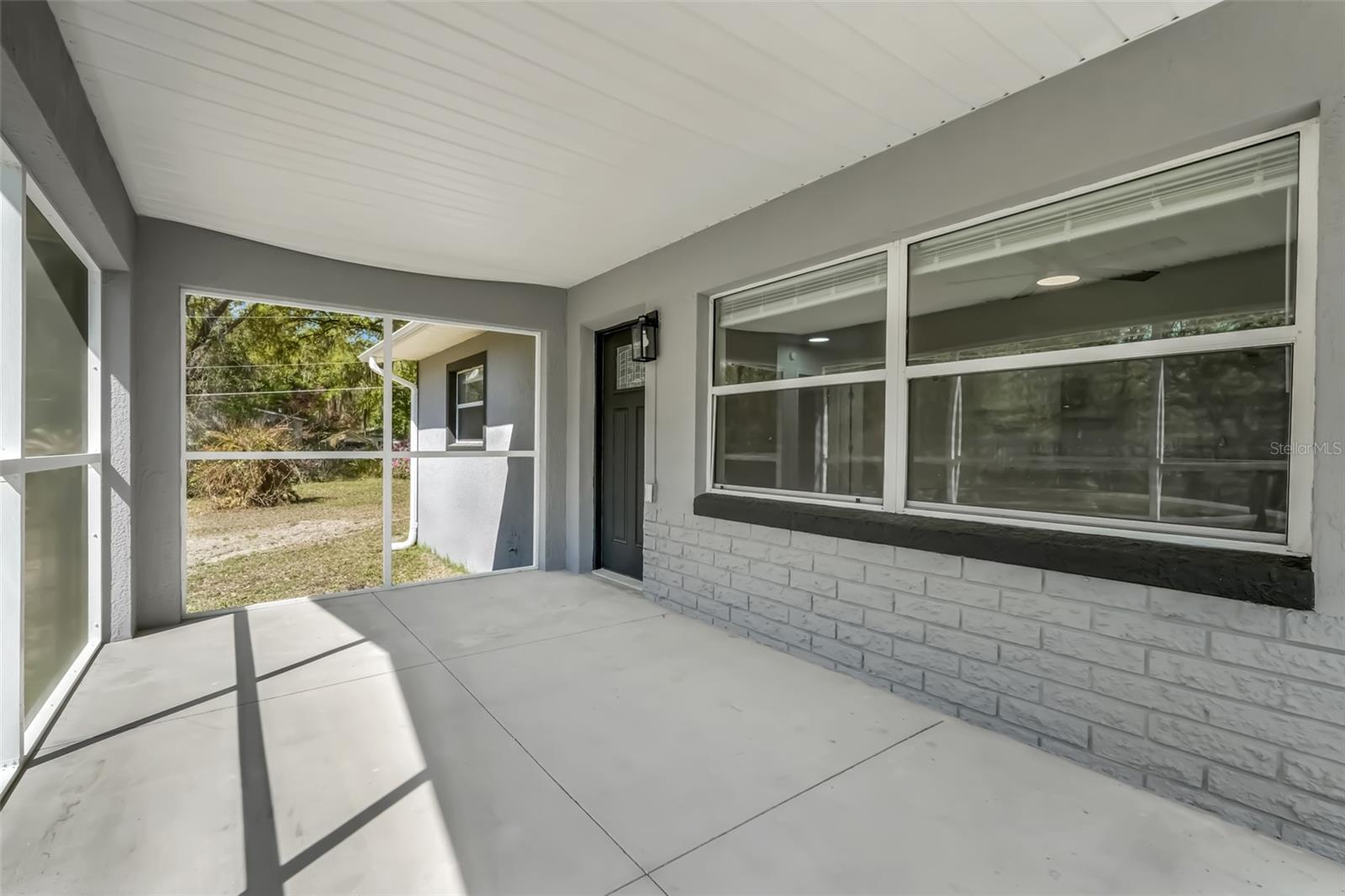 311 GRIFFIN VIEW DR, LADY LAKE, FL, 32159