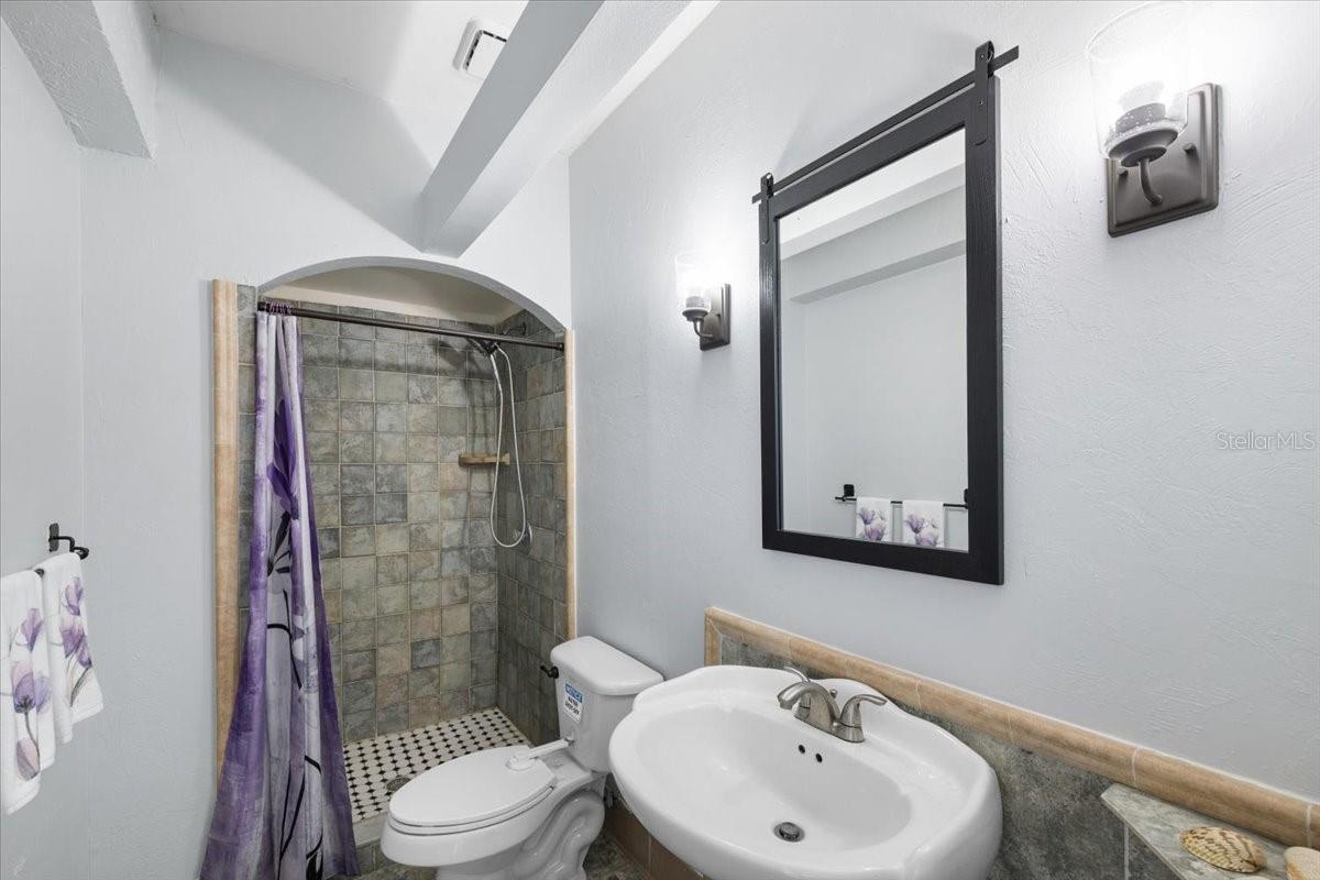 Bonus Bathroom