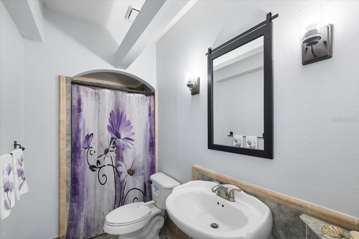 Bonus Bathroom