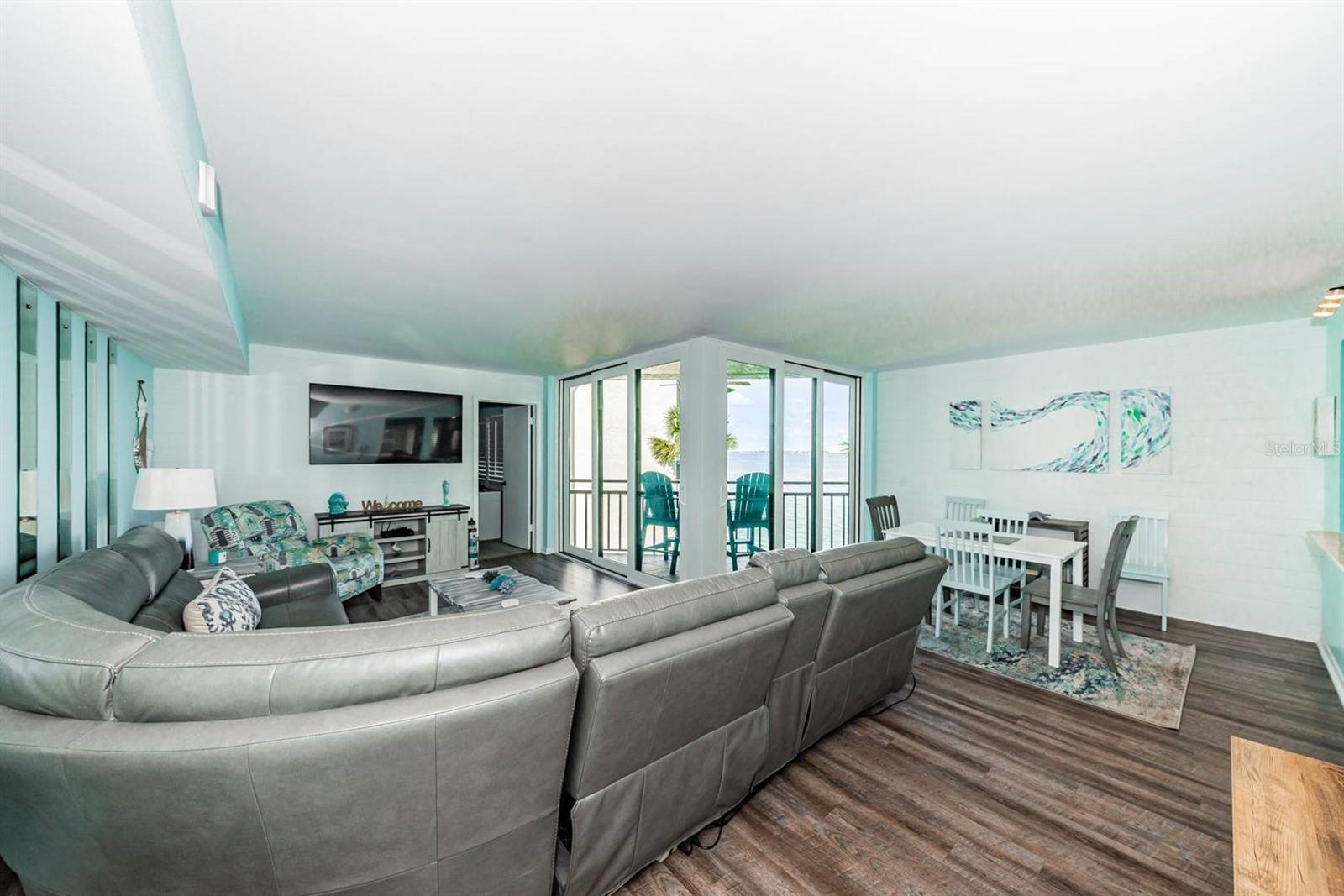 5505 PUERTA DEL SOL BLVD S #325, ST PETERSBURG, FL, 33715