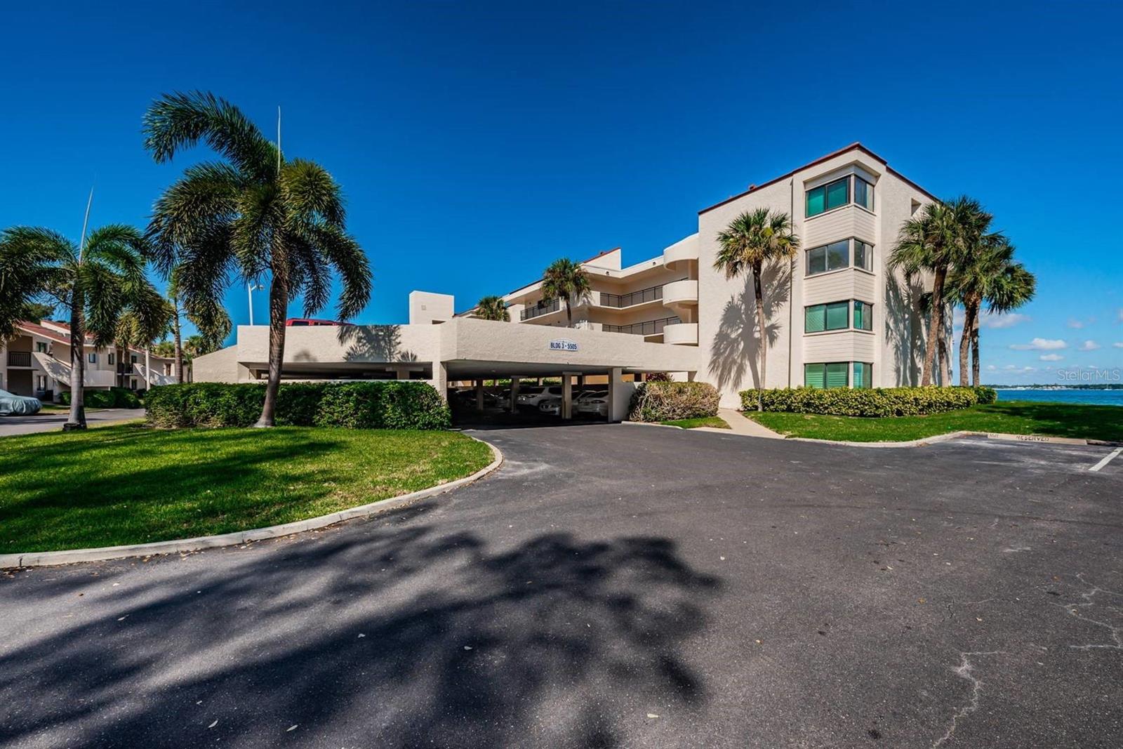 5505 PUERTA DEL SOL BLVD S #325, ST PETERSBURG, FL, 33715