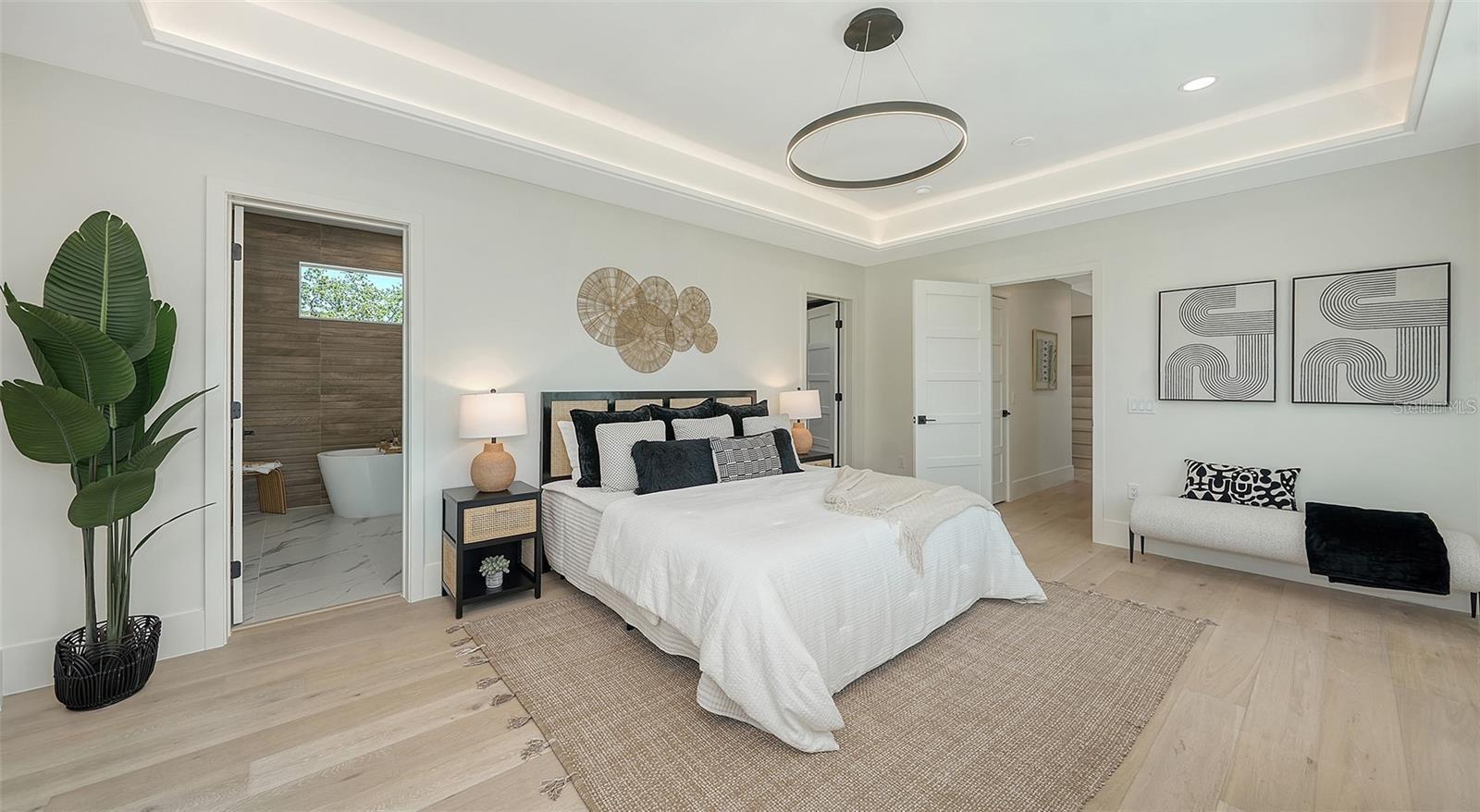 A4682100 Property Photo