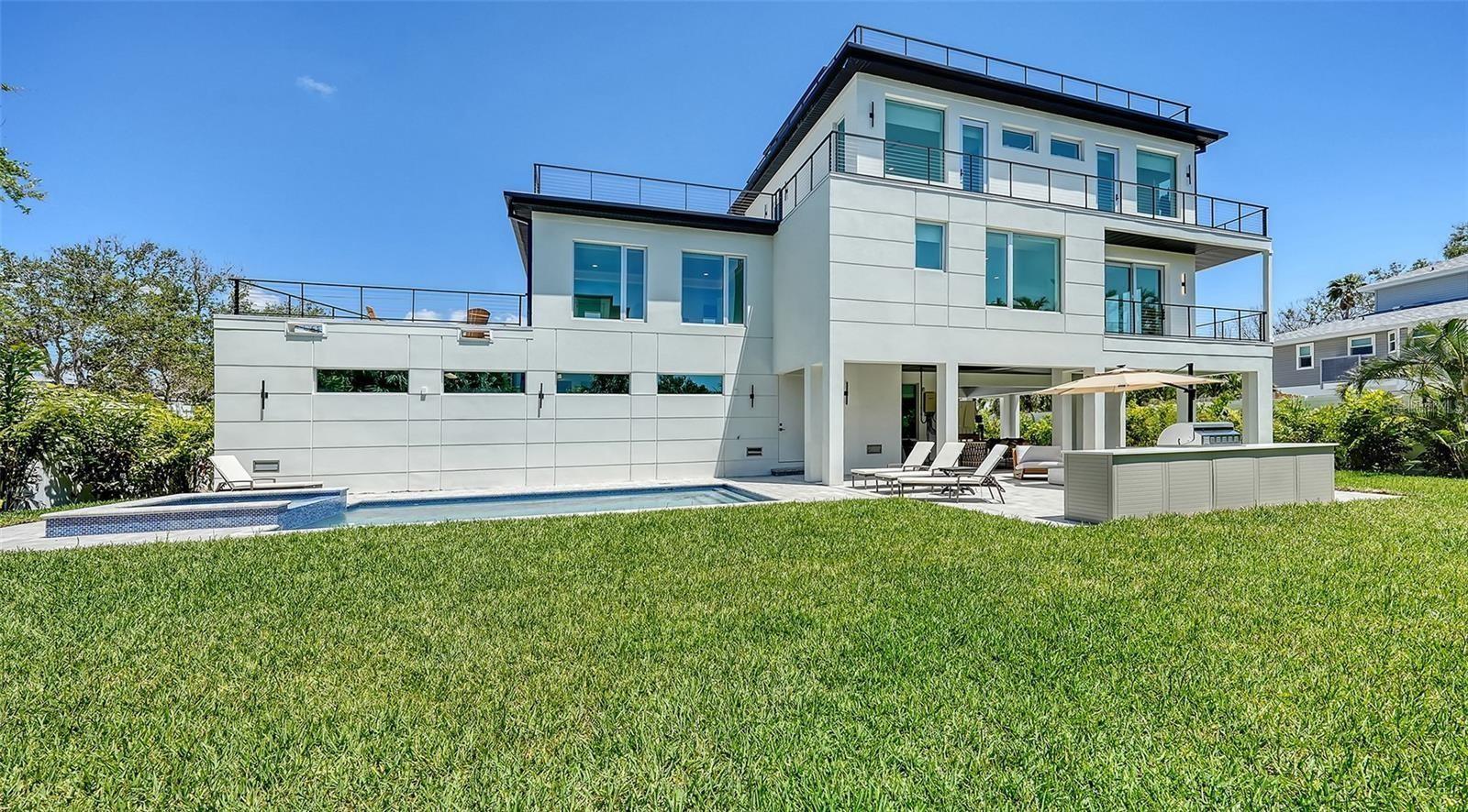 A4682100 Property Photo