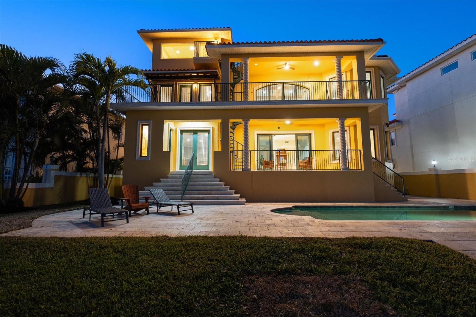 TB8475058 Property Photo