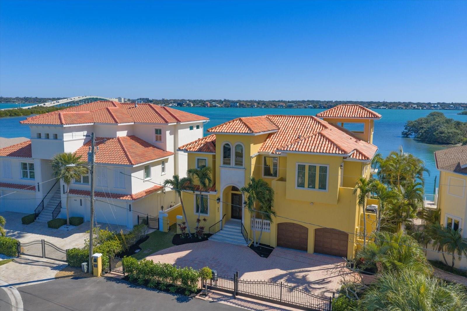 TB8475058 Property Photo