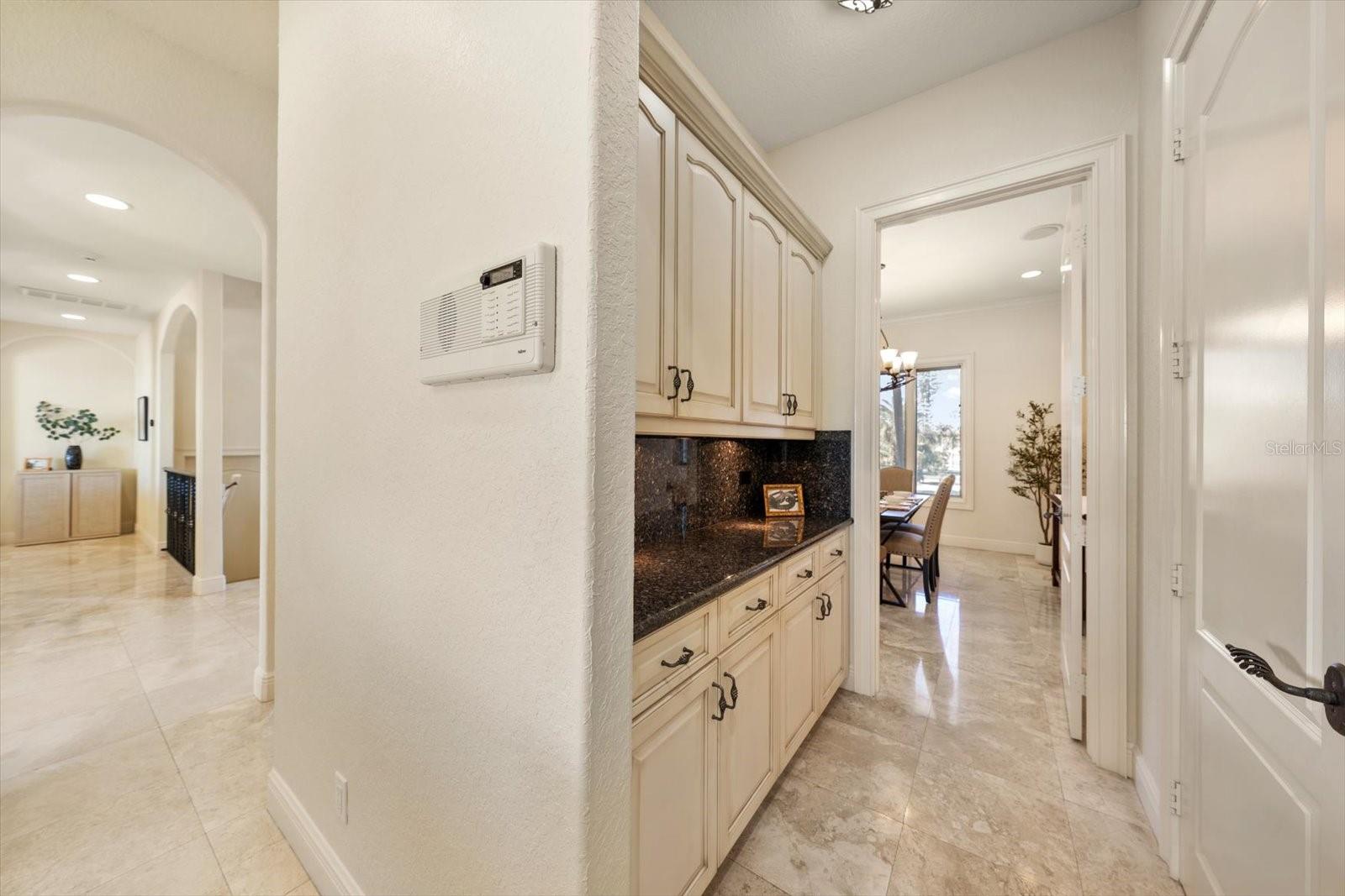 TB8475058 Property Photo