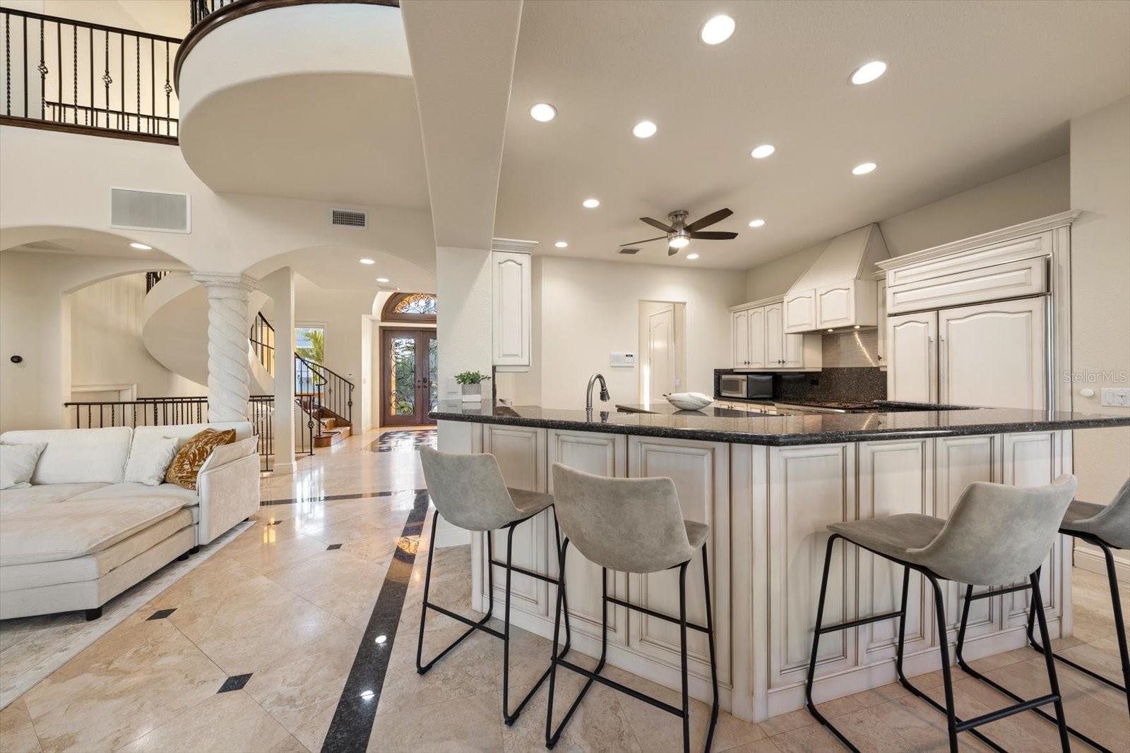 TB8475058 Property Photo