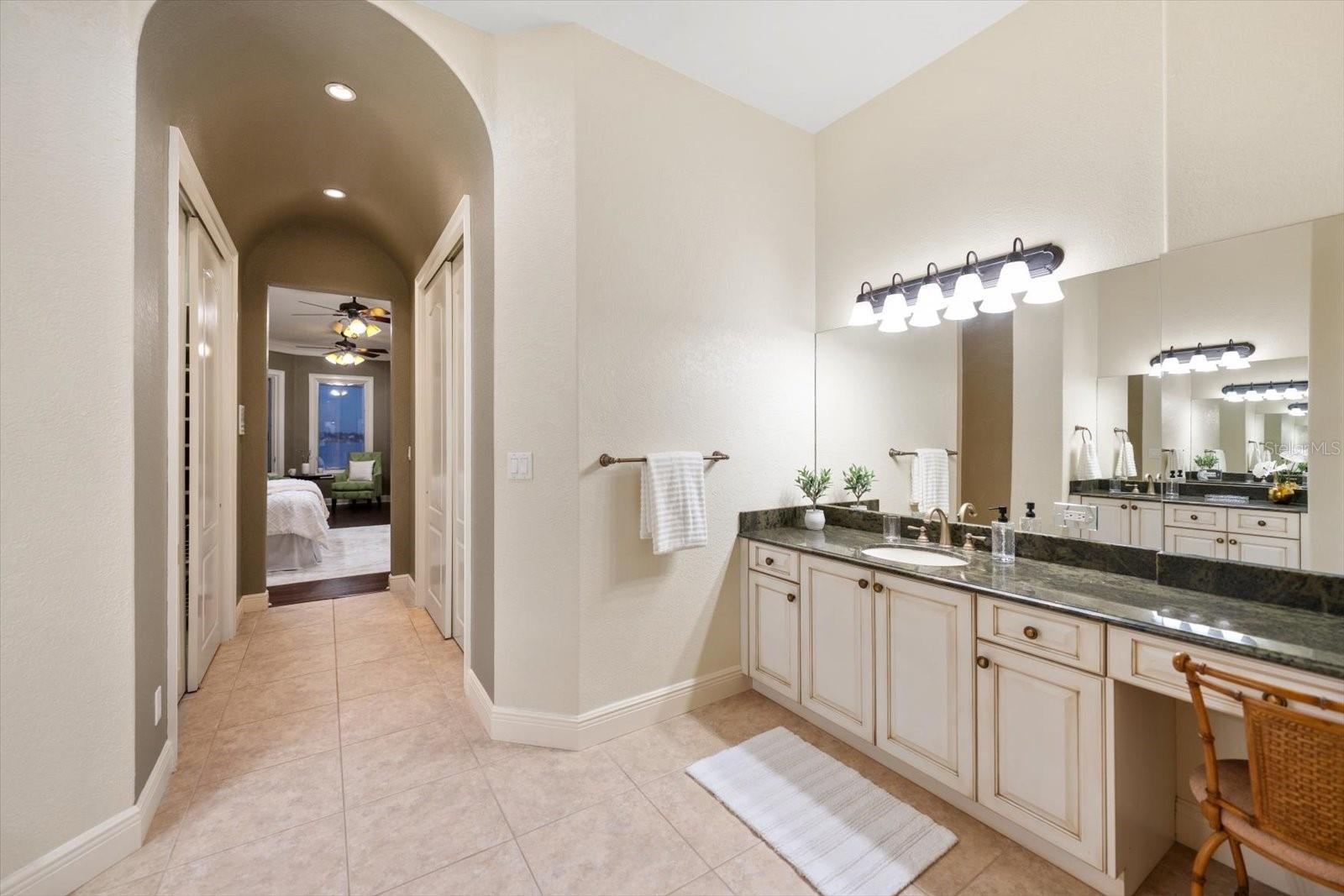 TB8475058 Property Photo