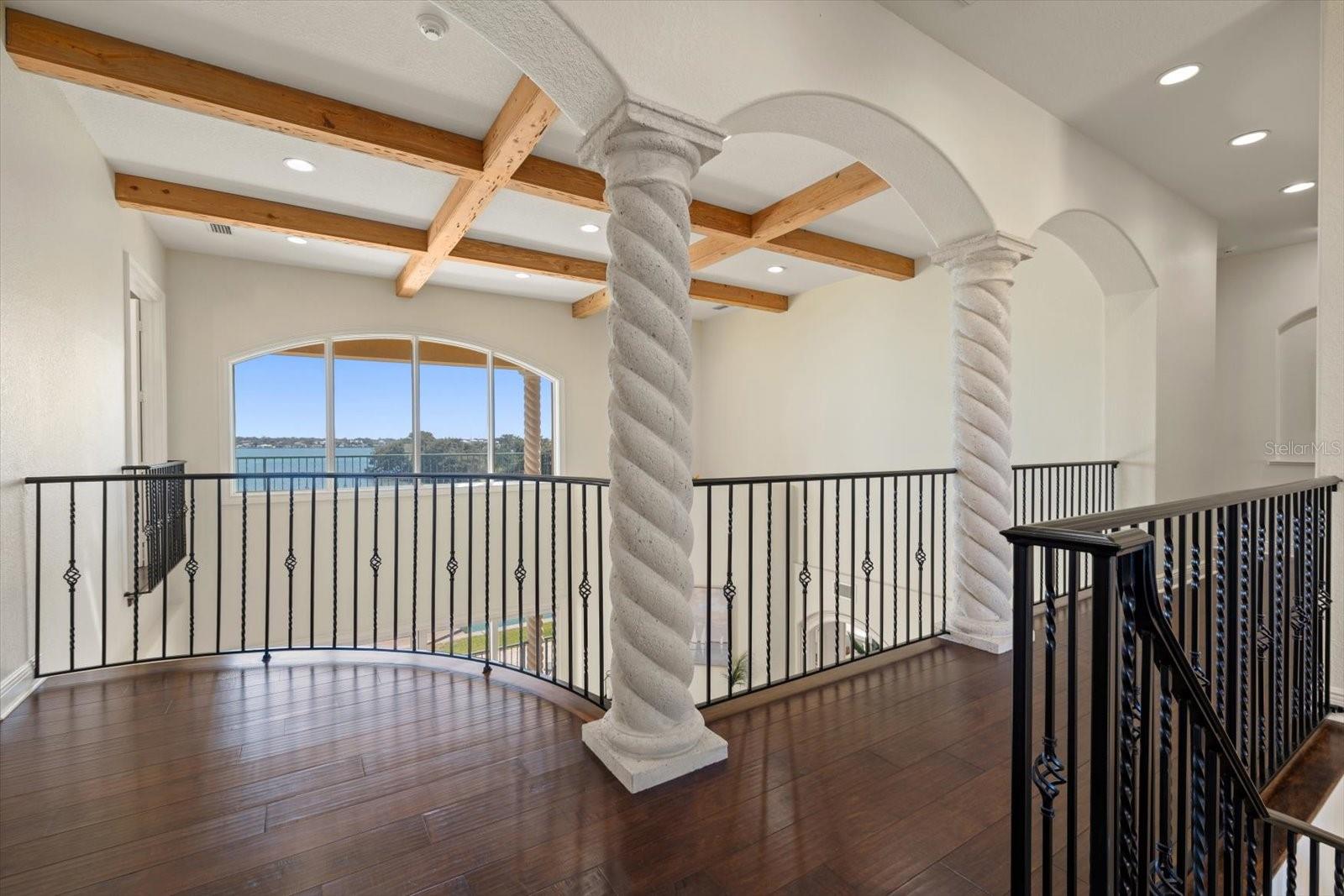 TB8475058 Property Photo