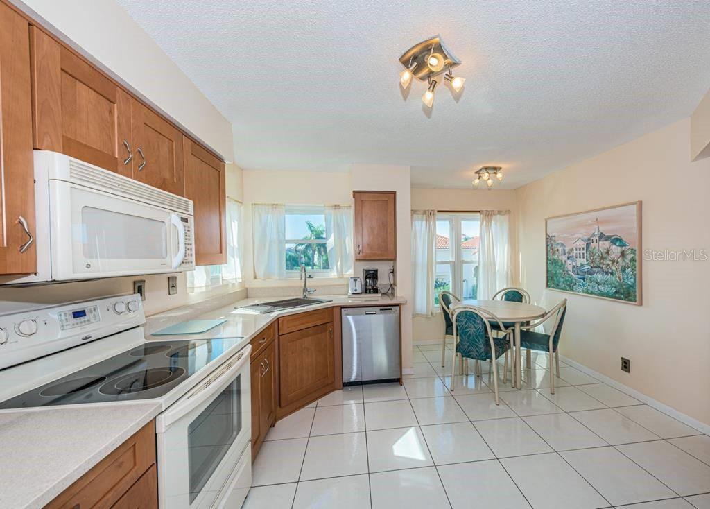 6151 BAHIA DEL MAR BLVD #226, ST PETERSBURG, FL, 33715