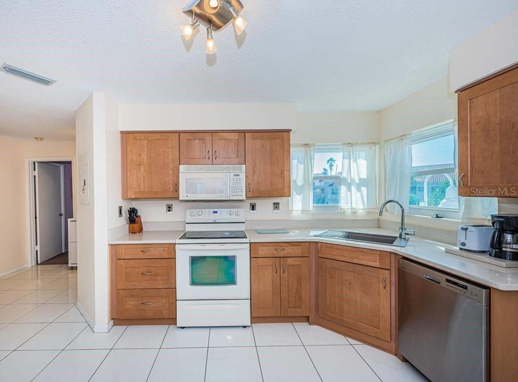 6151 BAHIA DEL MAR BLVD #226, ST PETERSBURG, FL, 33715