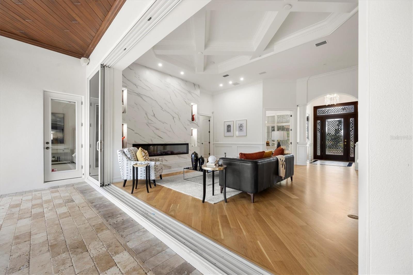 A4682109 Property Photo