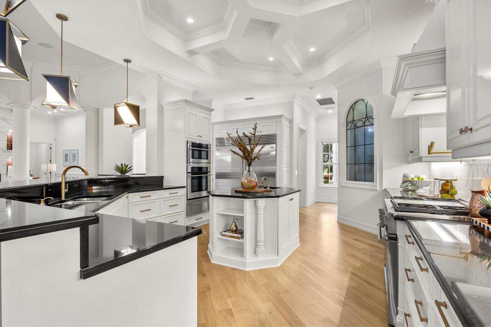 A4682109 Property Photo