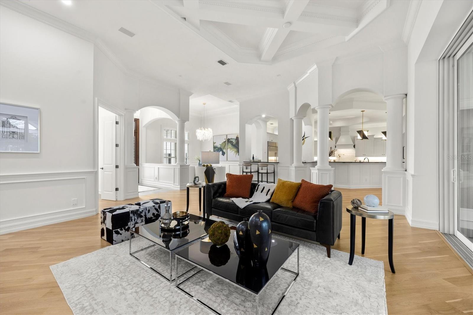 A4682109 Property Photo