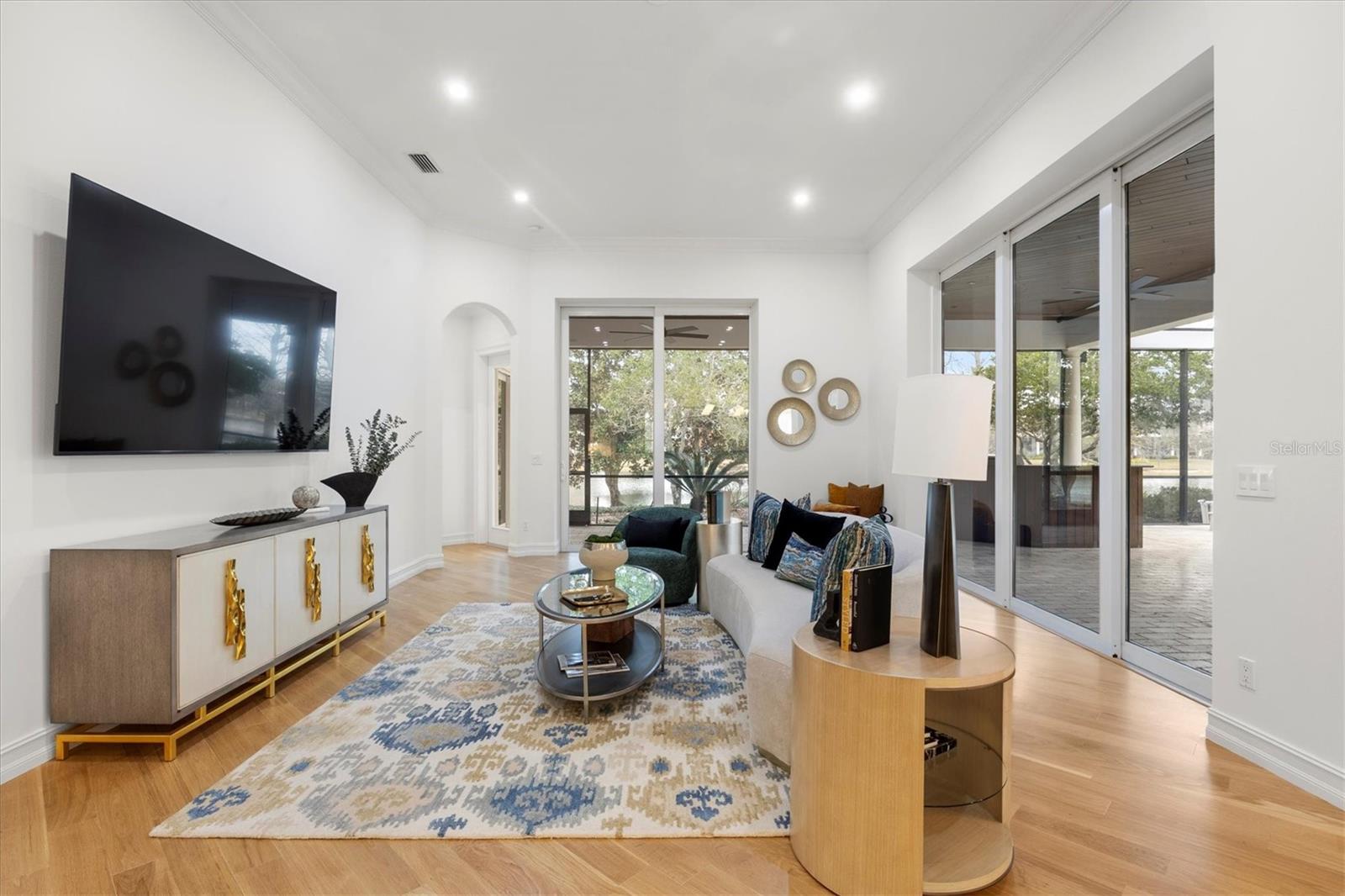 A4682109 Property Photo