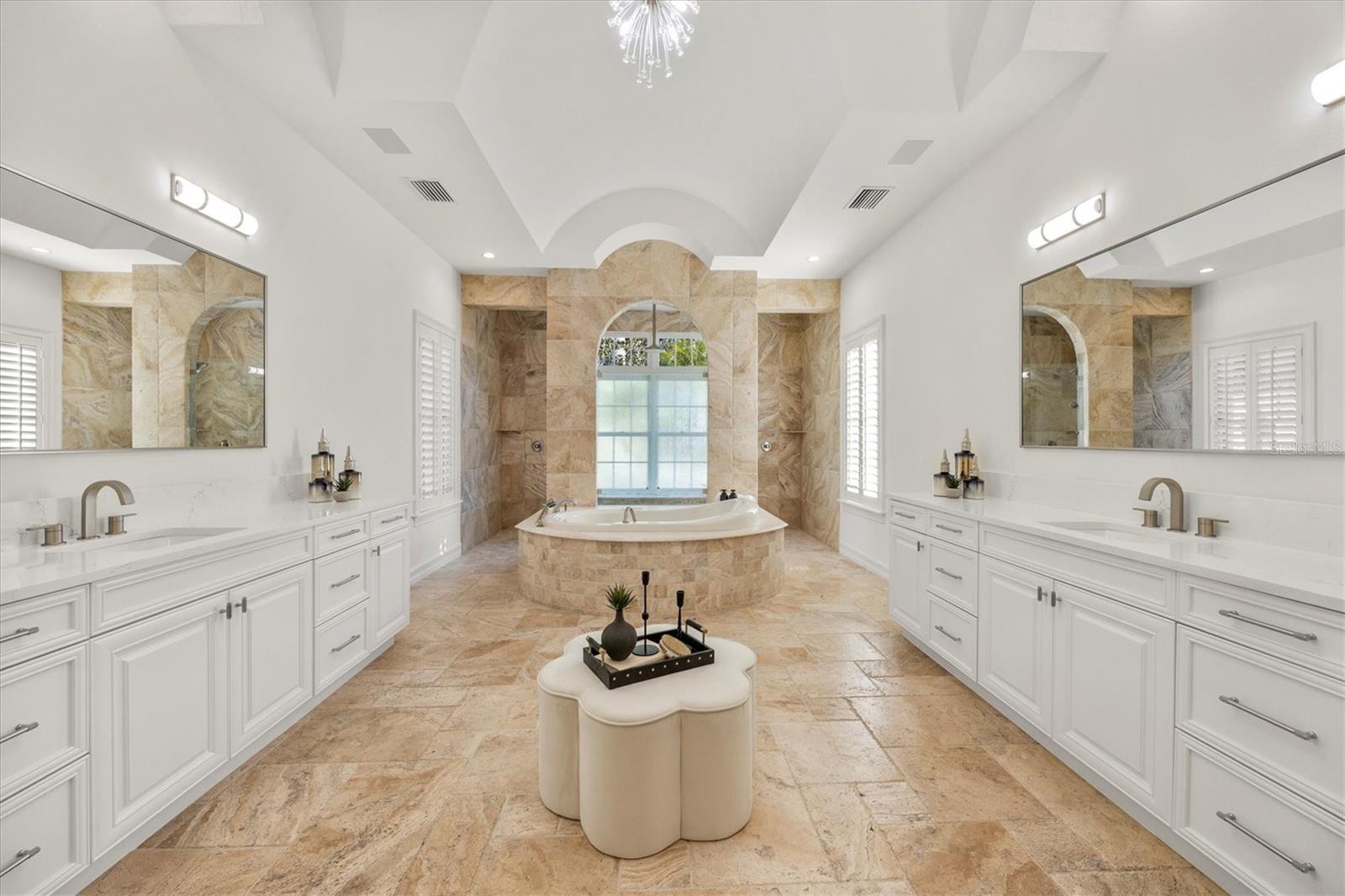 A4682109 Property Photo