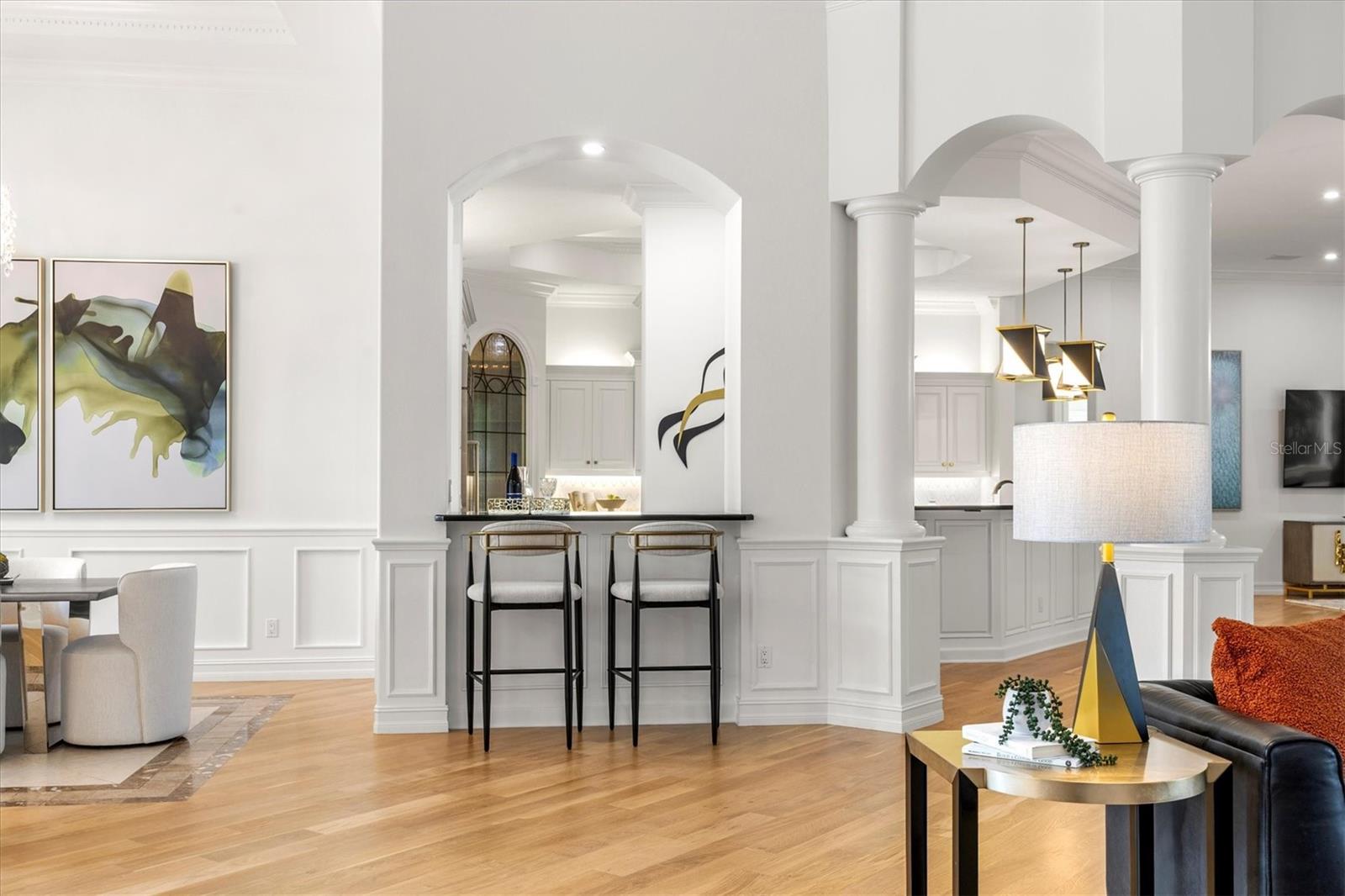 A4682109 Property Photo