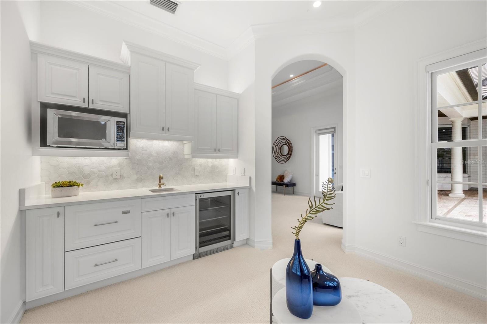 A4682109 Property Photo