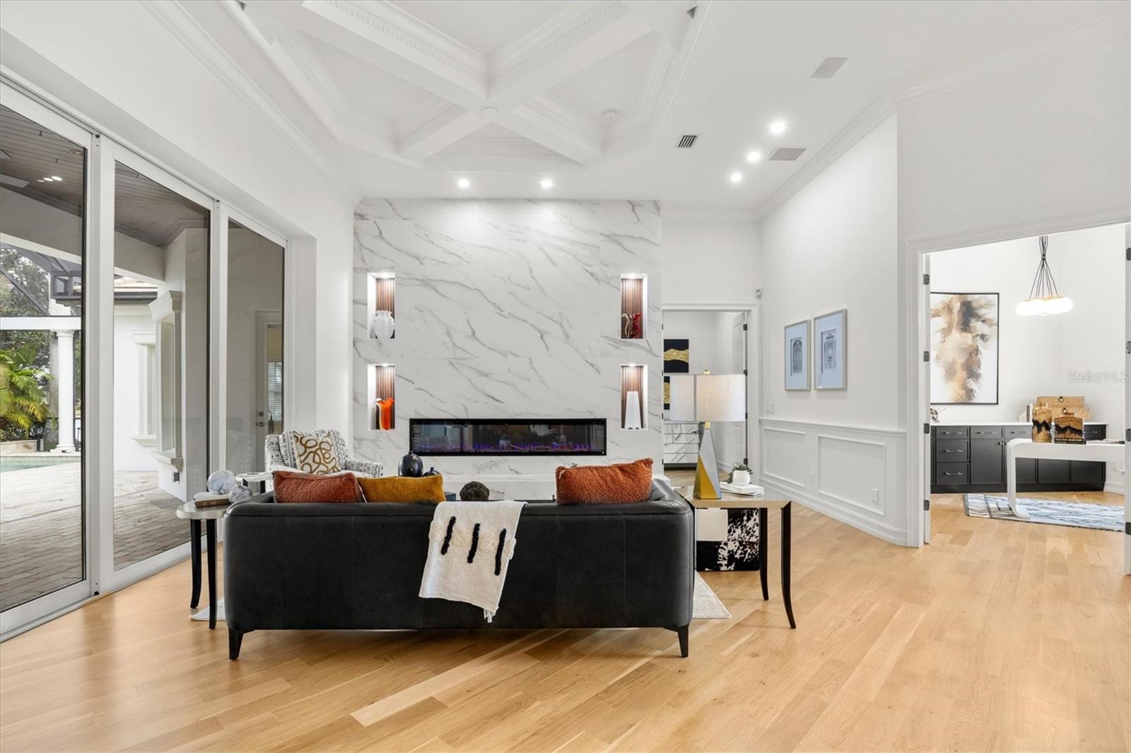 A4682109 Property Photo