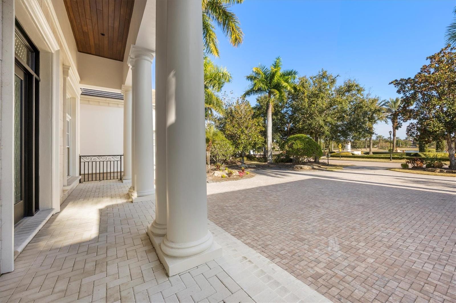 A4682109 Property Photo