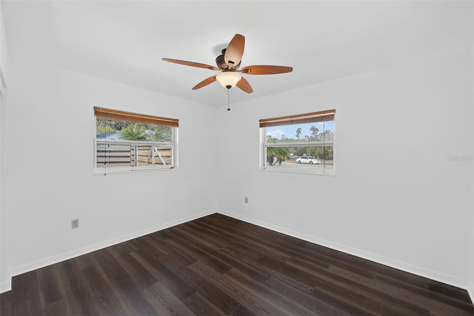 3946 OMEGA CIR, SARASOTA, FL, 34235