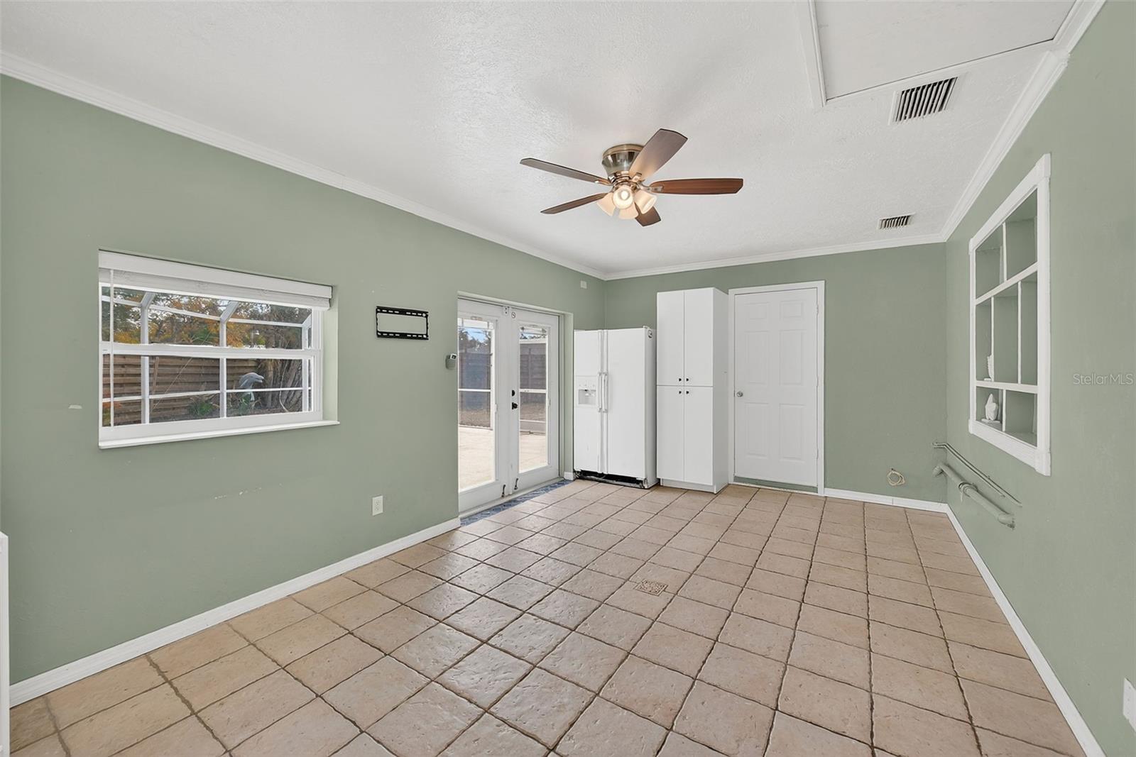3946 OMEGA CIR, SARASOTA, FL, 34235